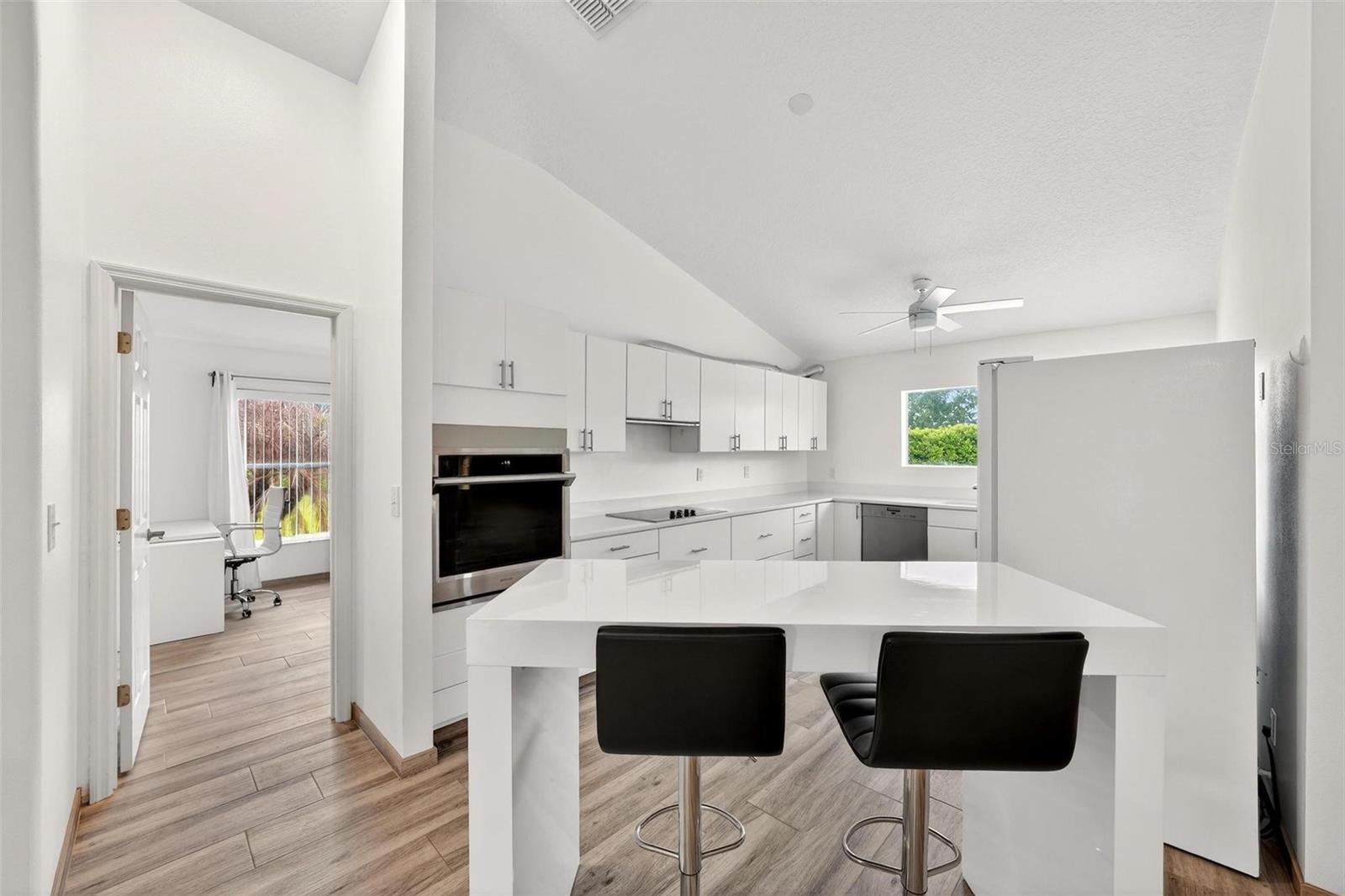 12623 LAKE DENISE BLVD