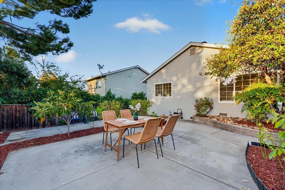 5537 blossom terrace court