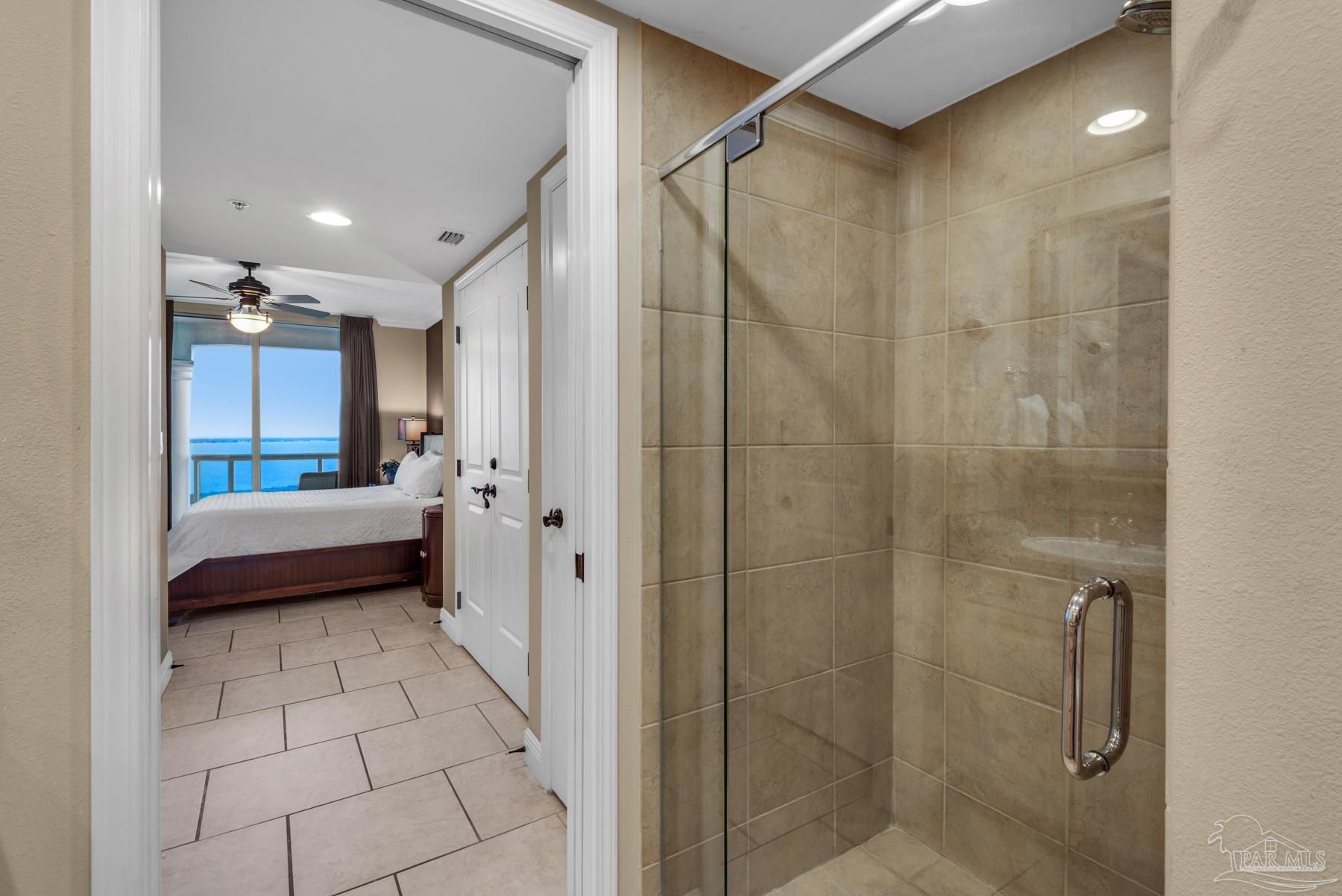 4 Portofino Dr # 1802