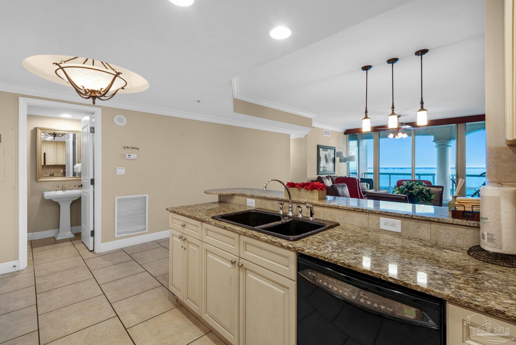 4 Portofino Dr # 1802