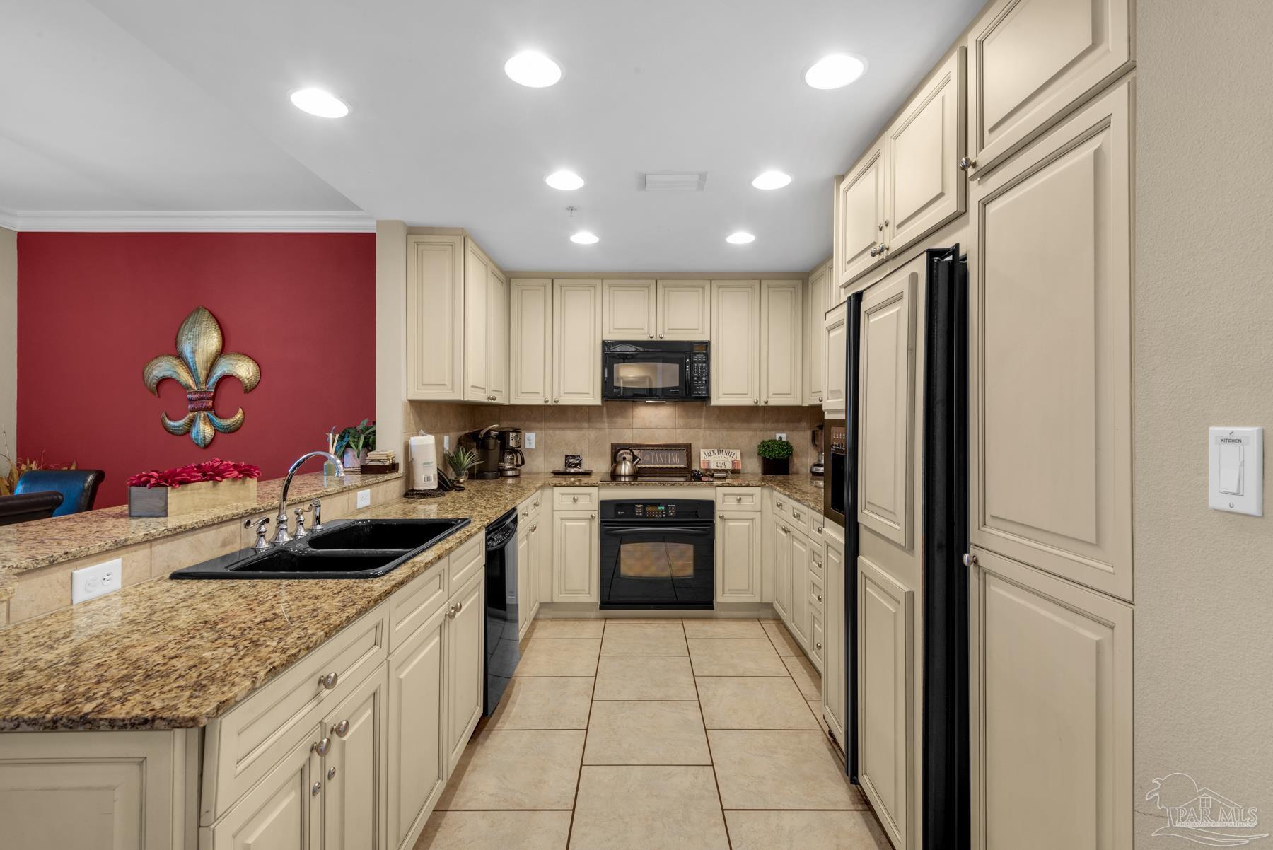 4 Portofino Dr # 1802