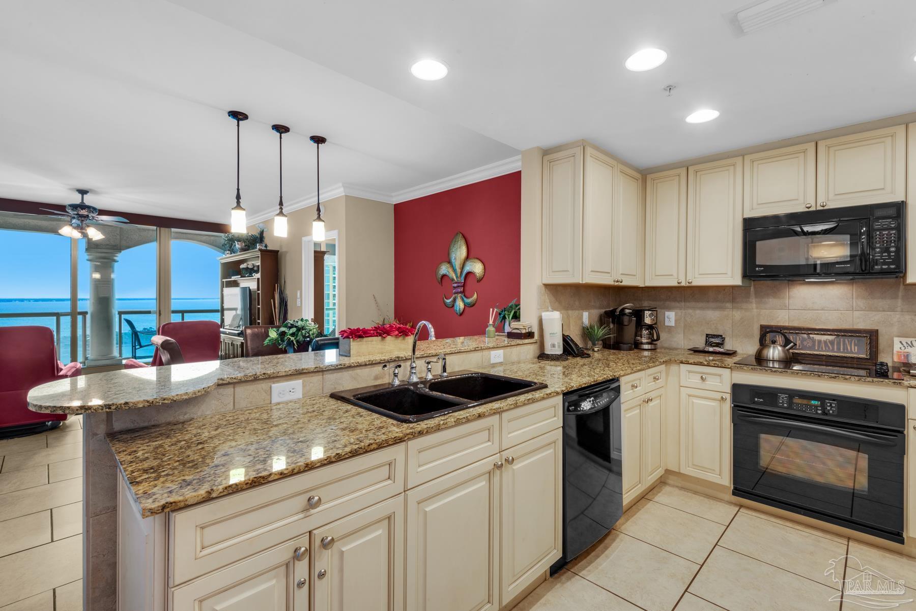 4 Portofino Dr # 1802