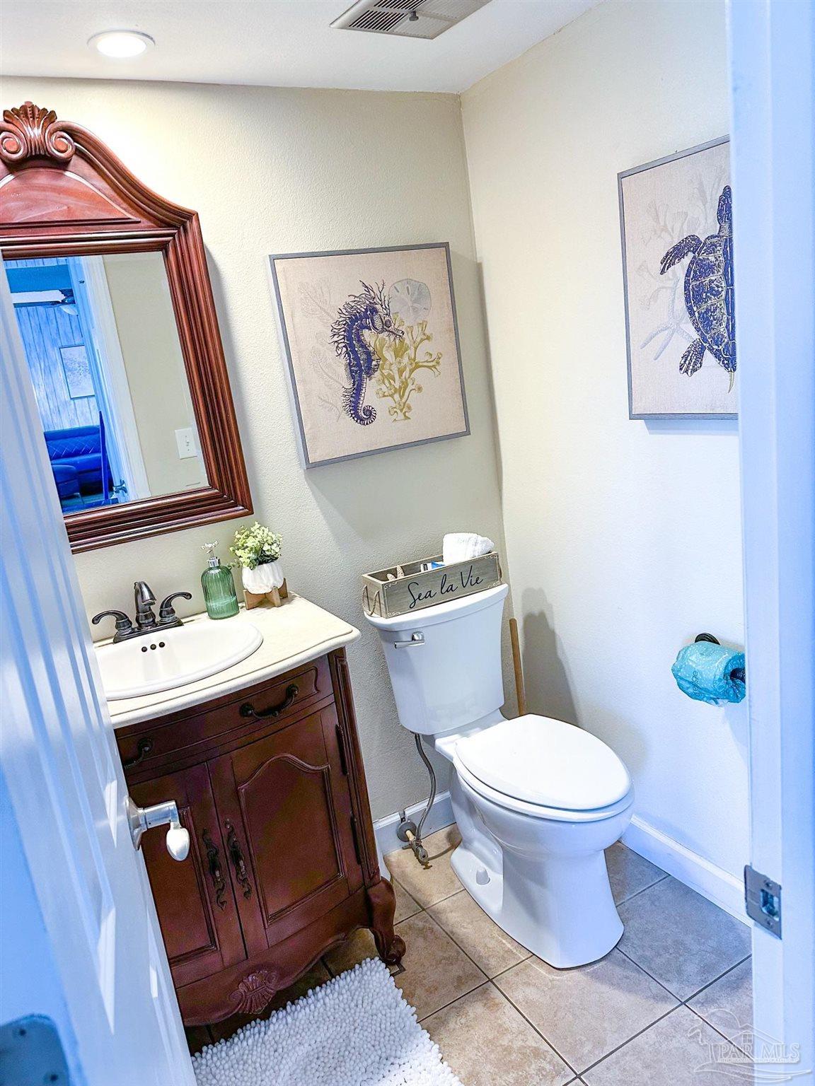 1100 Ft Pickens Rd # B2