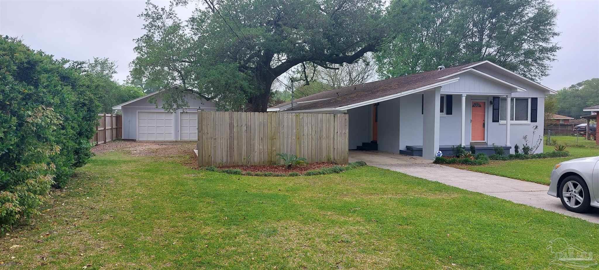 331 Robin Rd