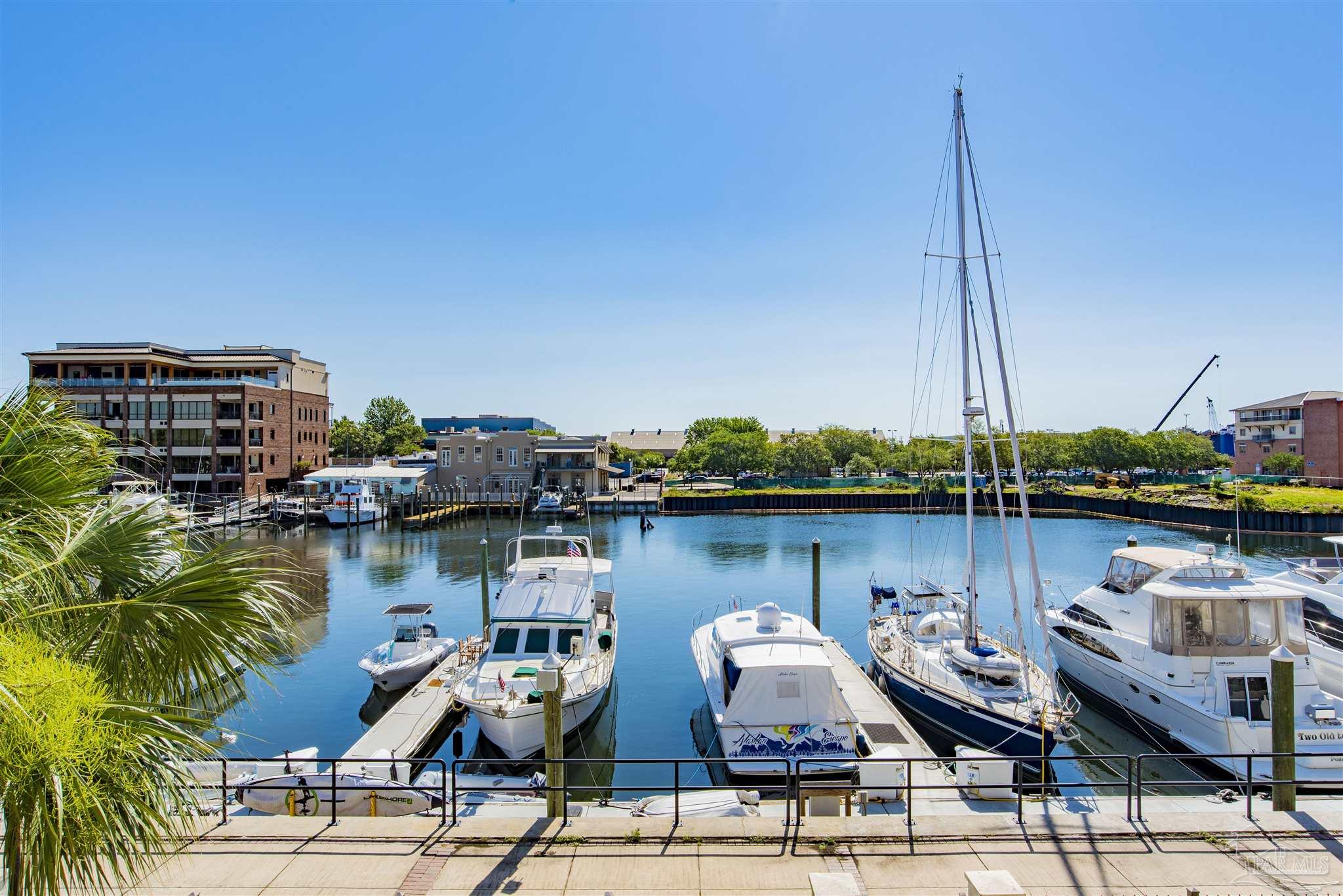 18 Port Royal Way