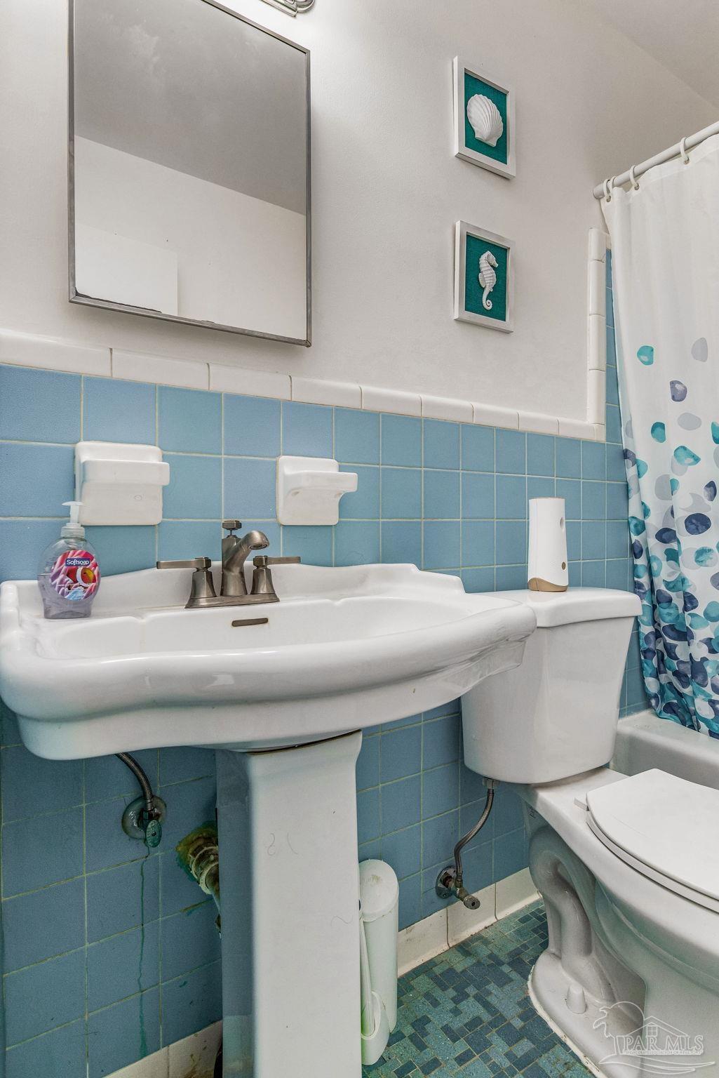5703 Almax Ct