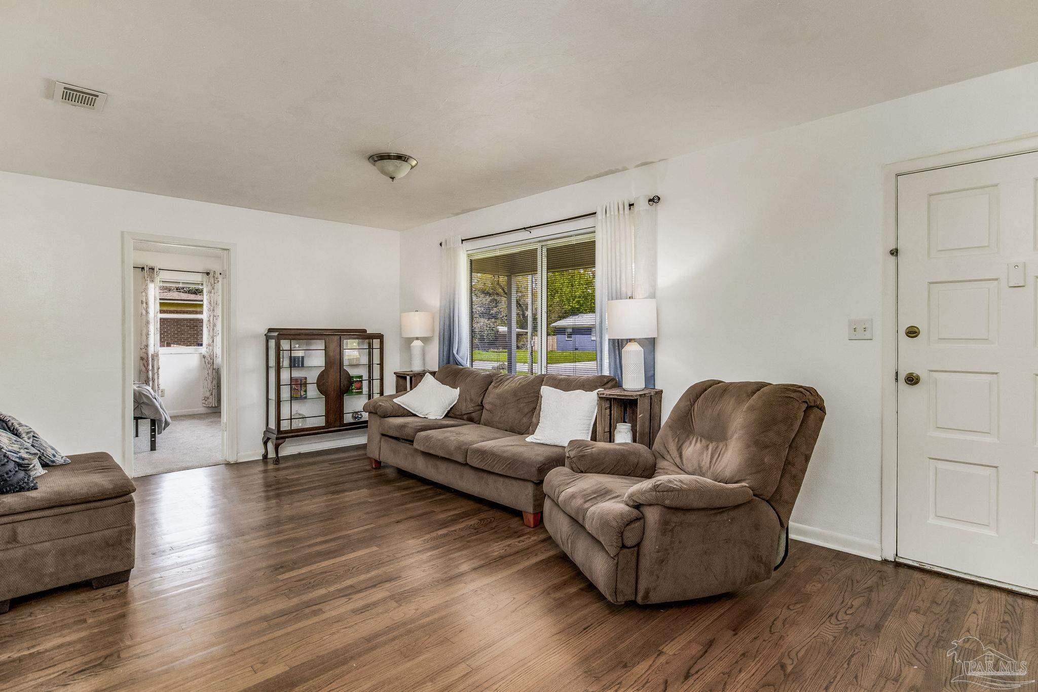 5703 Almax Ct