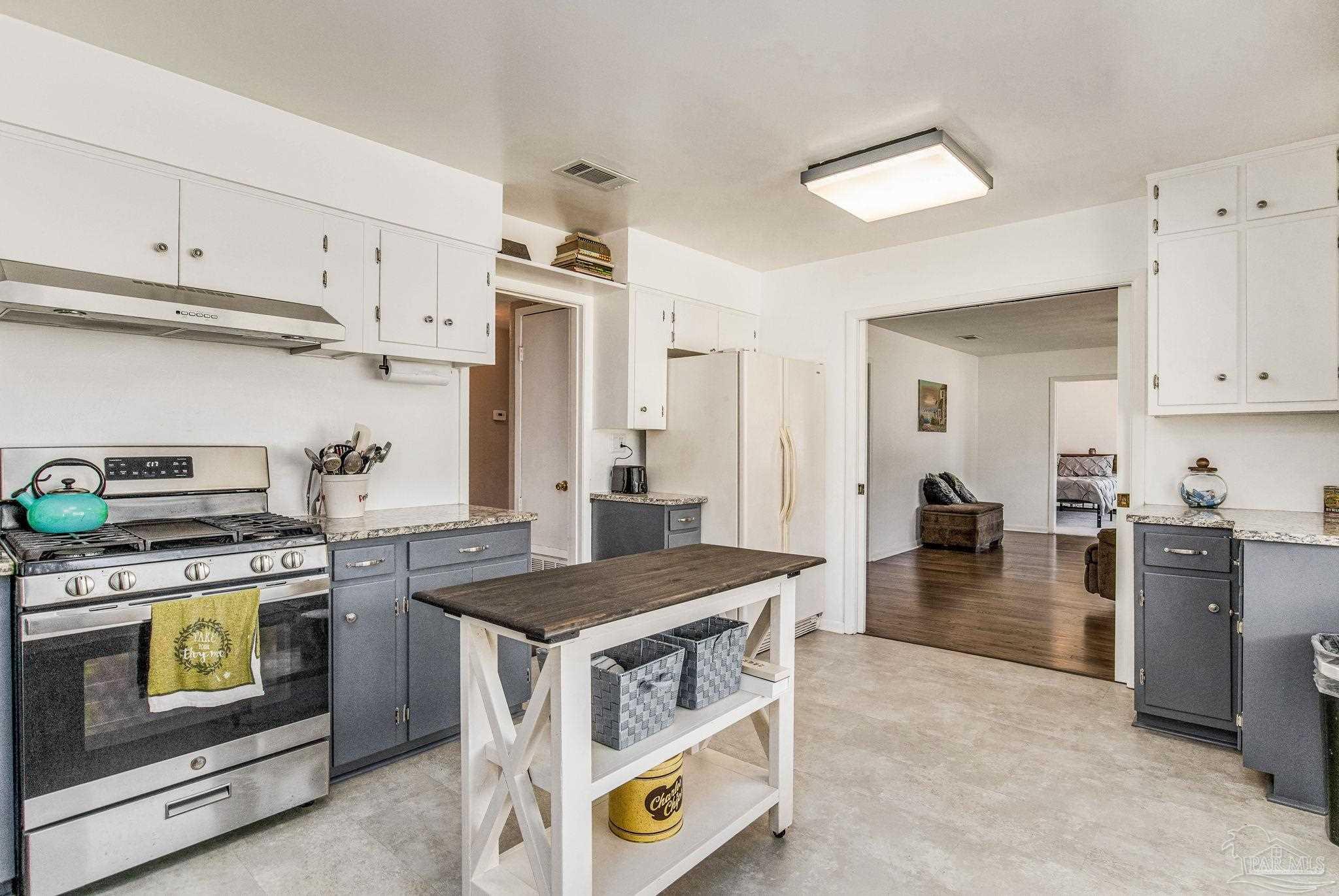 5703 Almax Ct
