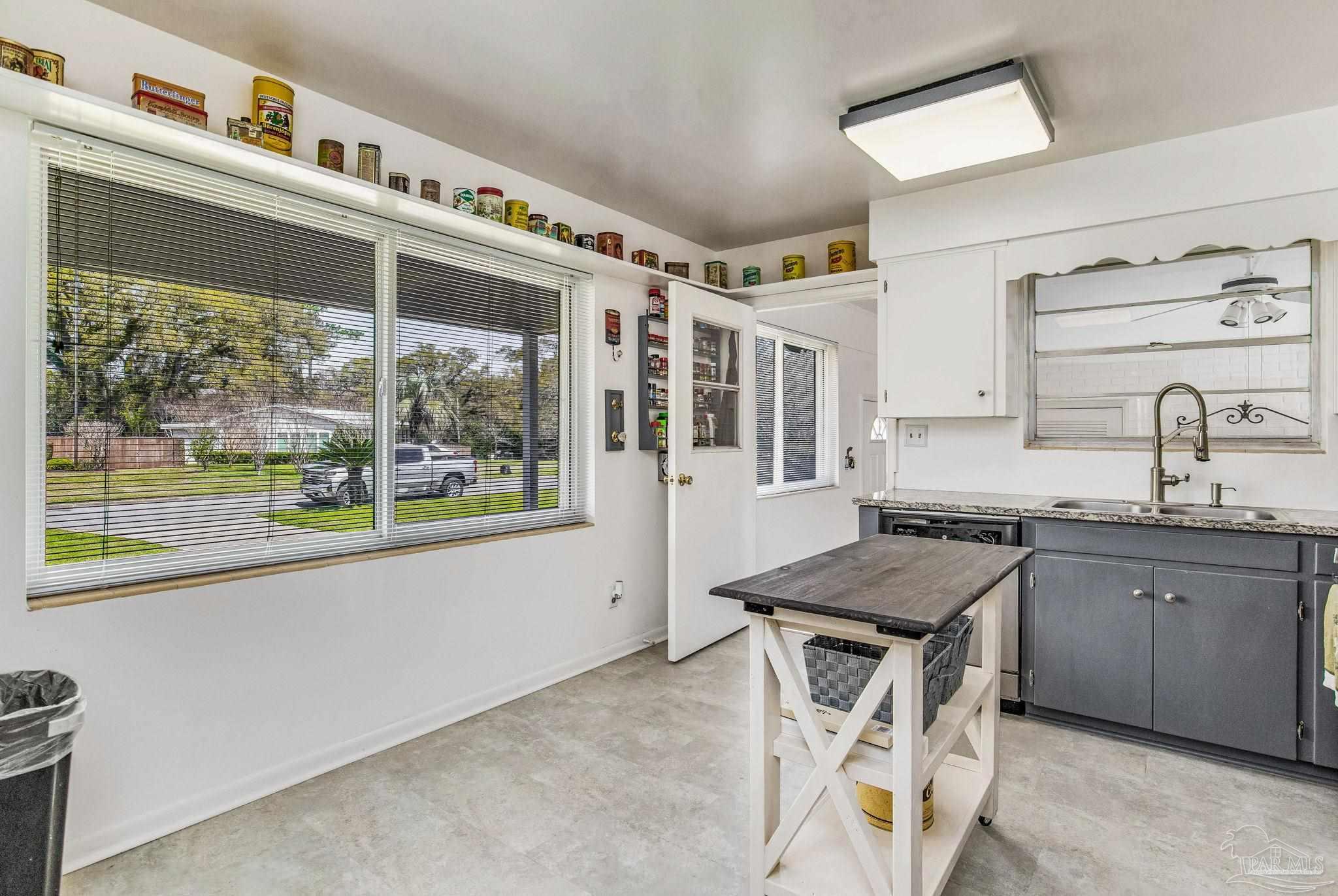 5703 Almax Ct
