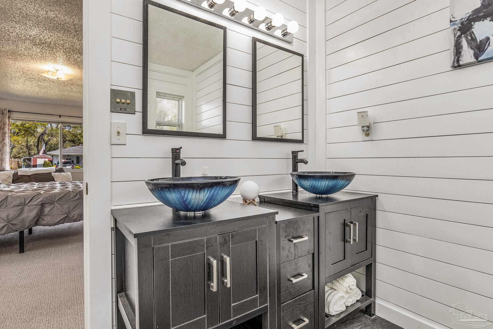 5703 Almax Ct