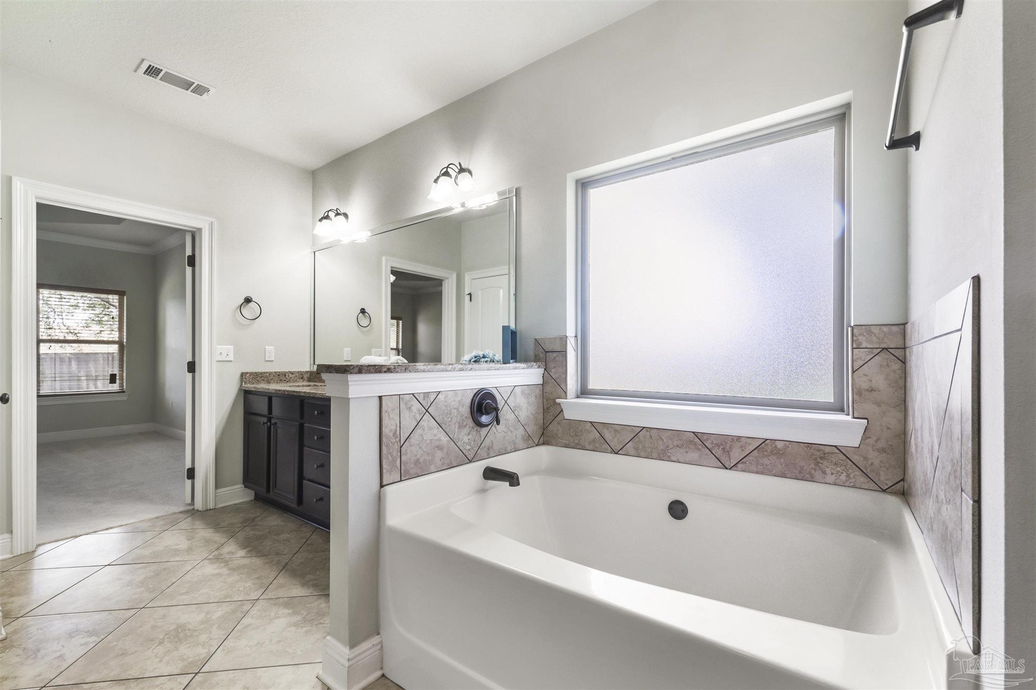 8661 Salt Grass Dr