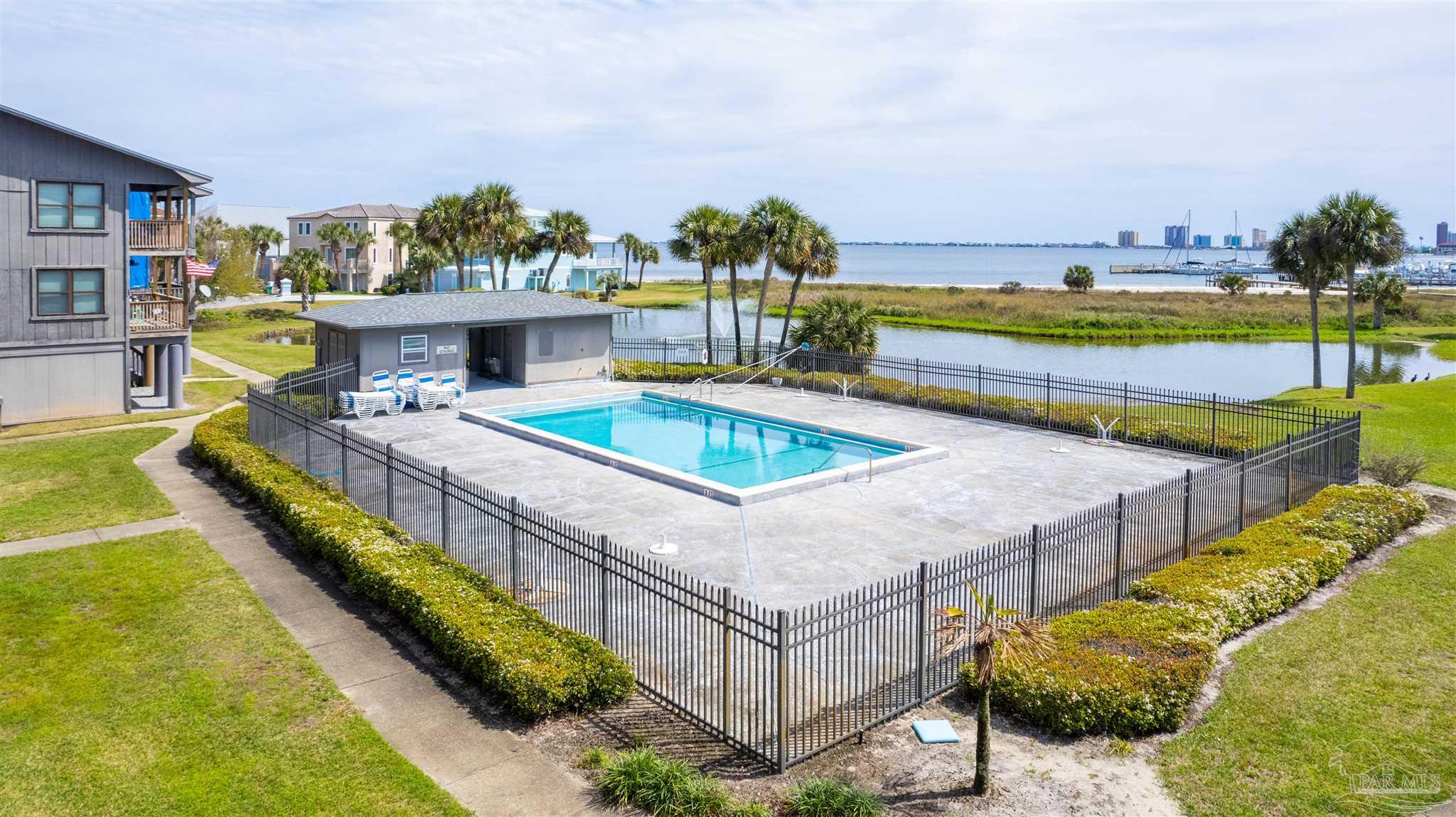 200 Pensacola Beach Rd # L5