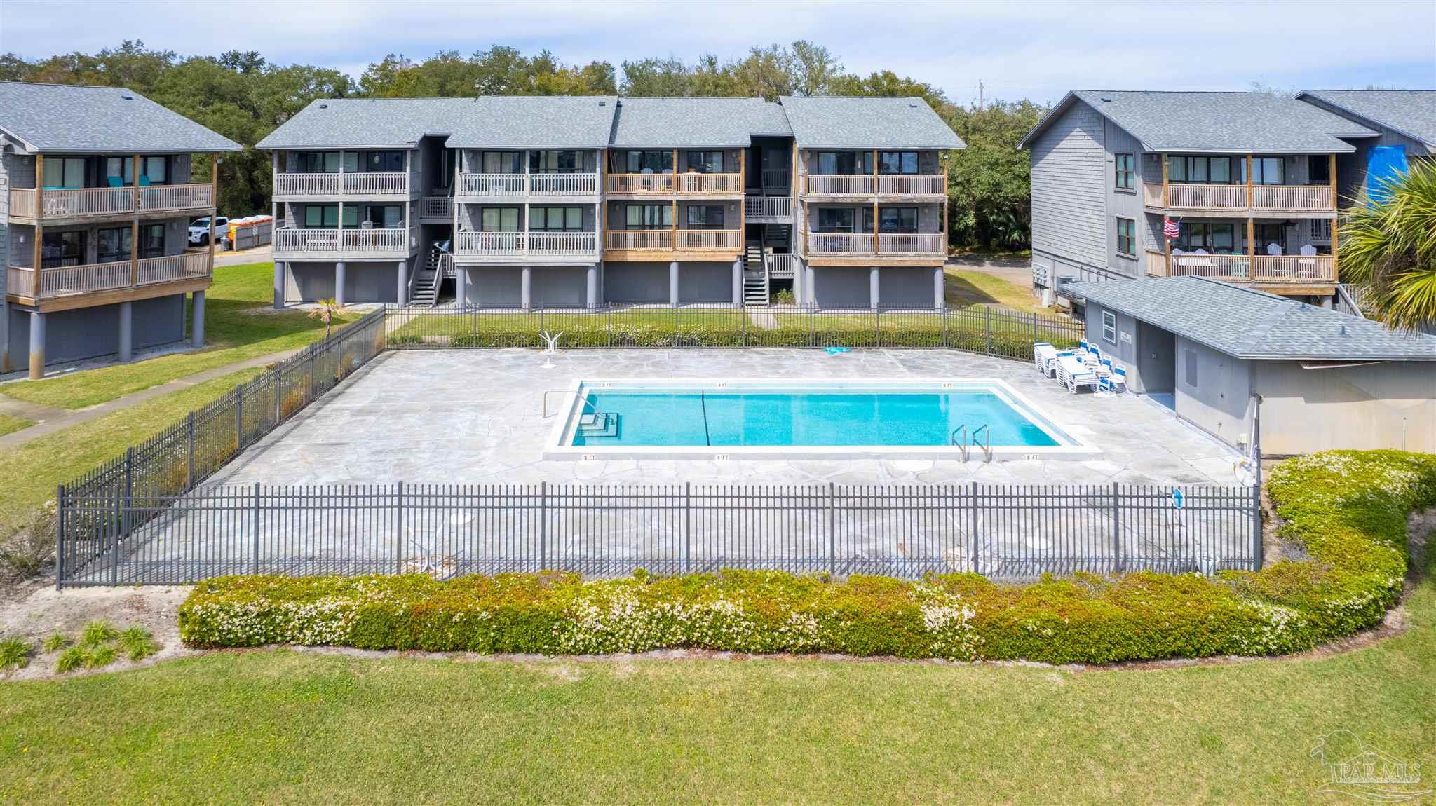 200 Pensacola Beach Rd # L5