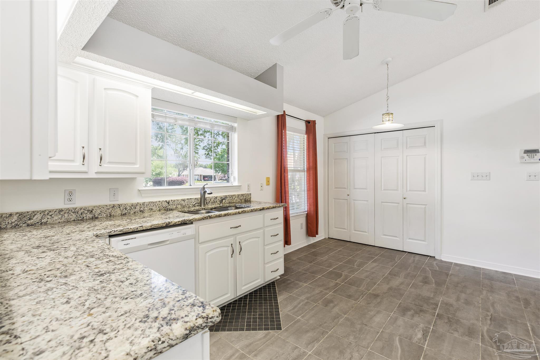5401 Dynasty Dr