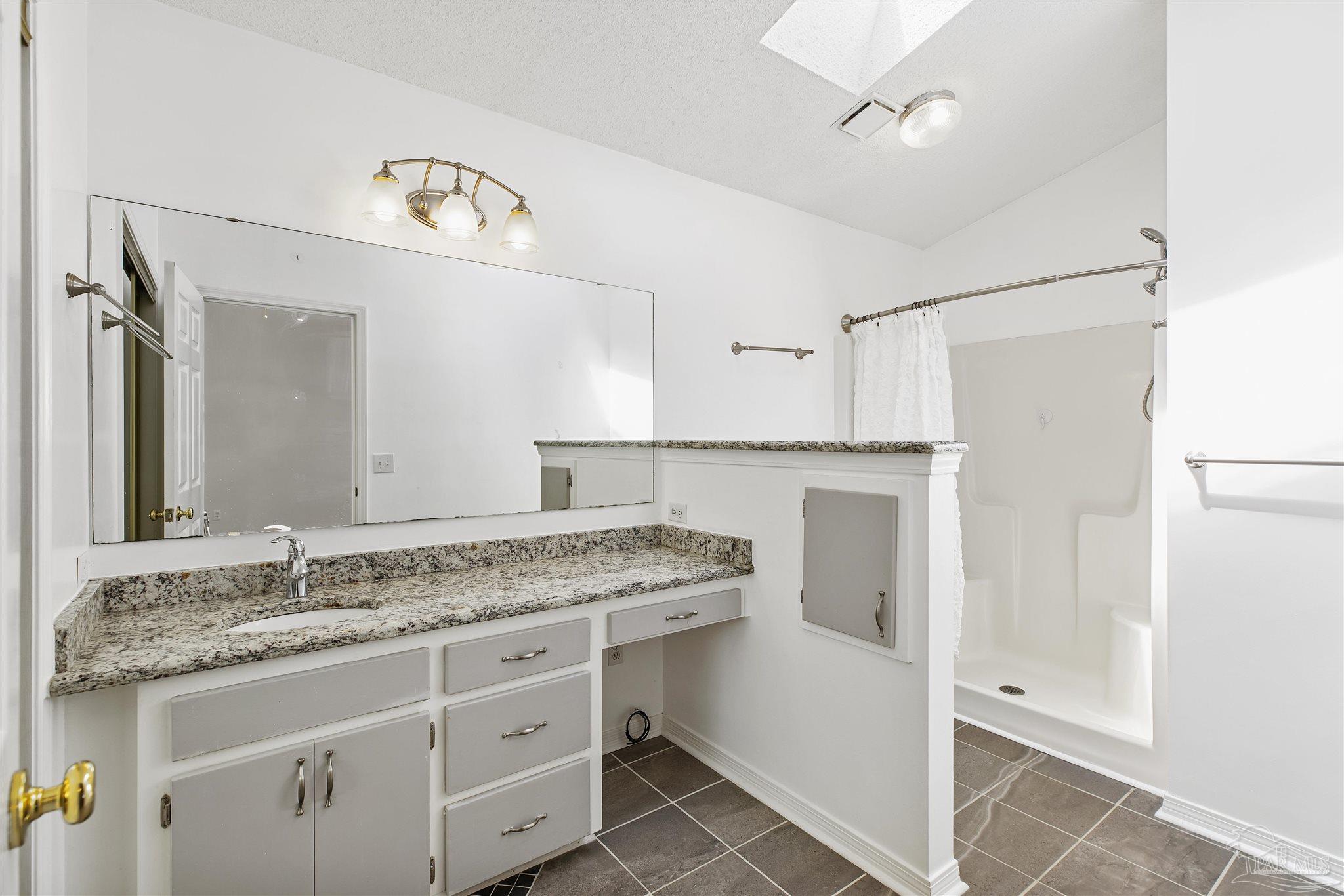 5401 Dynasty Dr