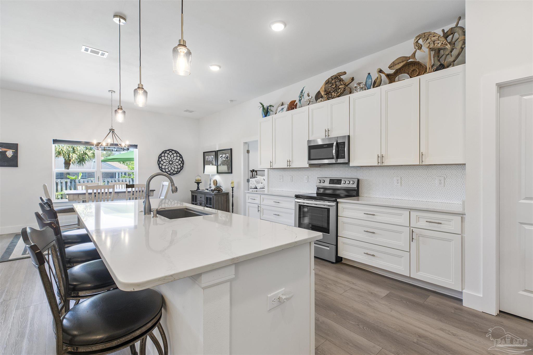 1567 Cypress Bend Trl