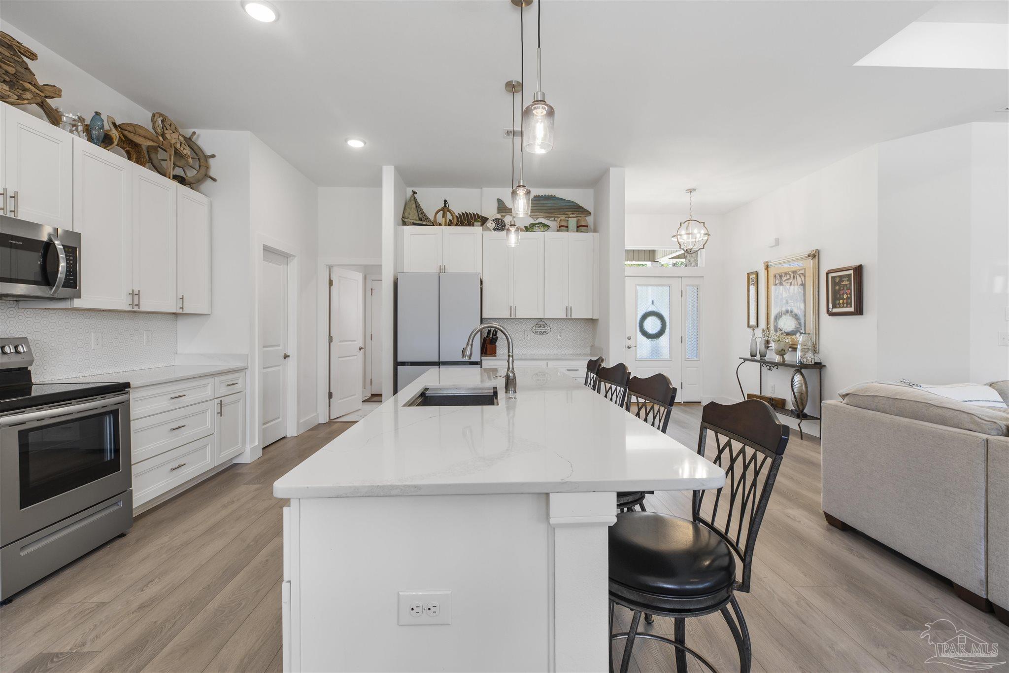 1567 Cypress Bend Trl
