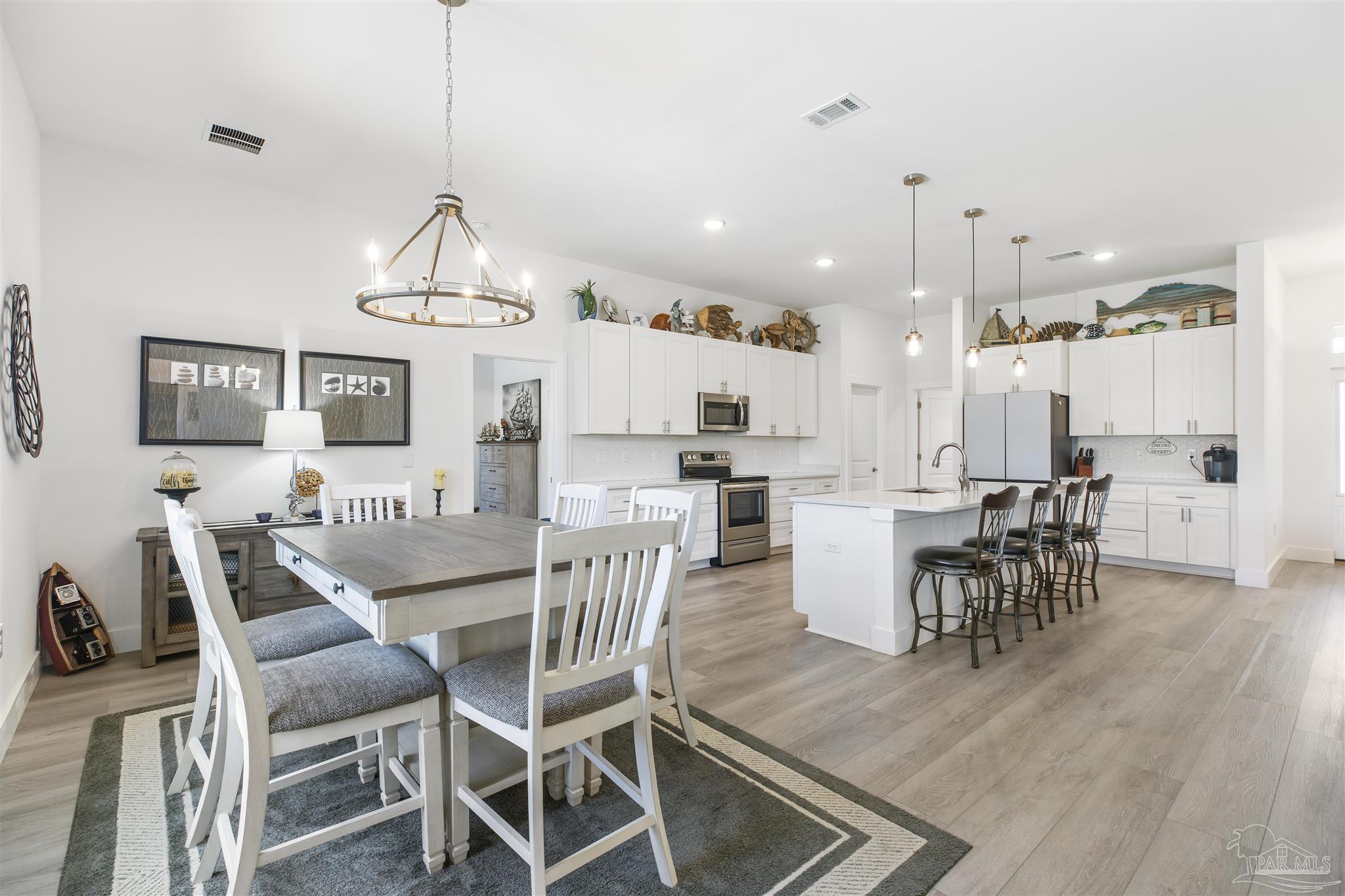 1567 Cypress Bend Trl
