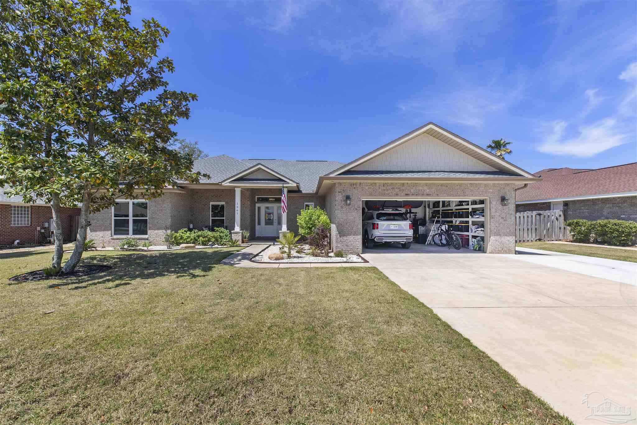 1567 Cypress Bend Trl