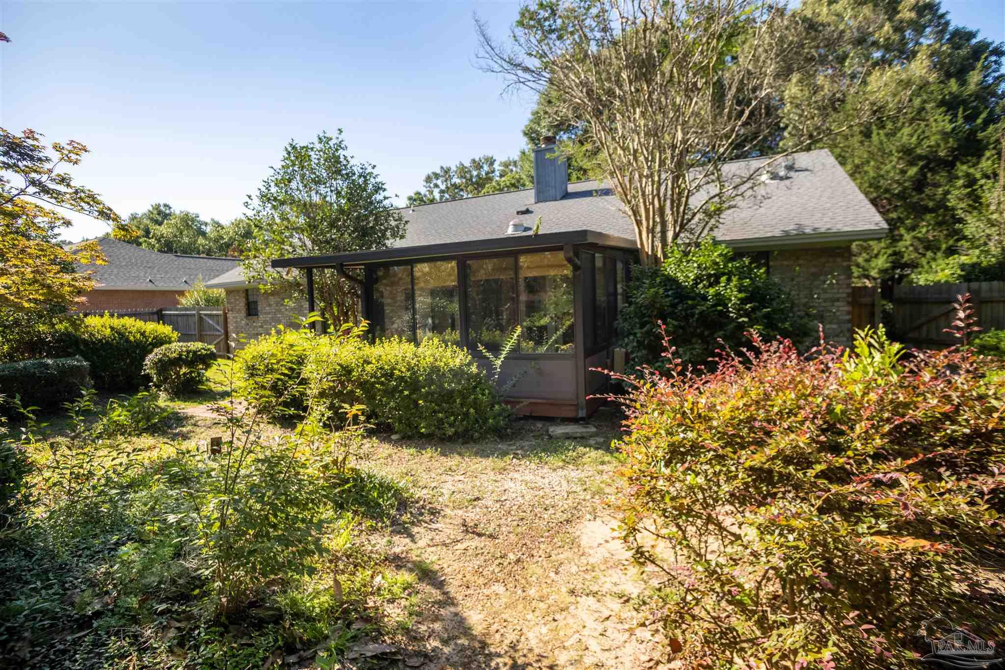 11543 Thousand Oaks Dr