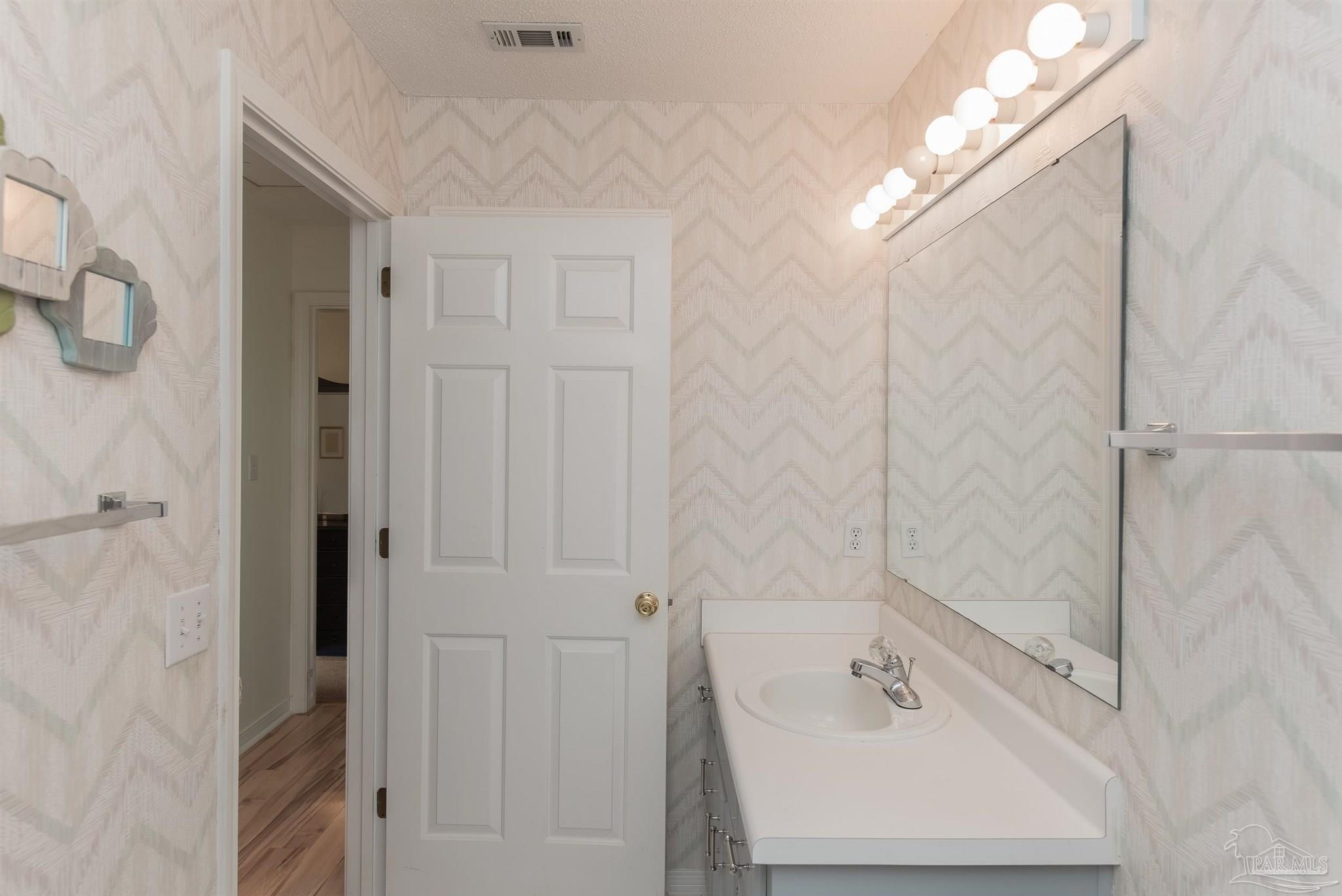 4324 Montage Dr