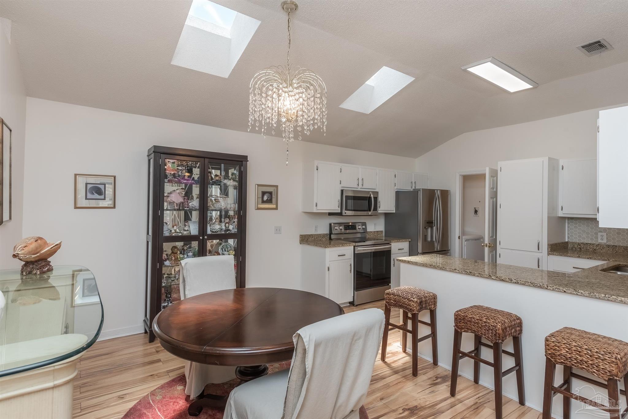 4324 Montage Dr