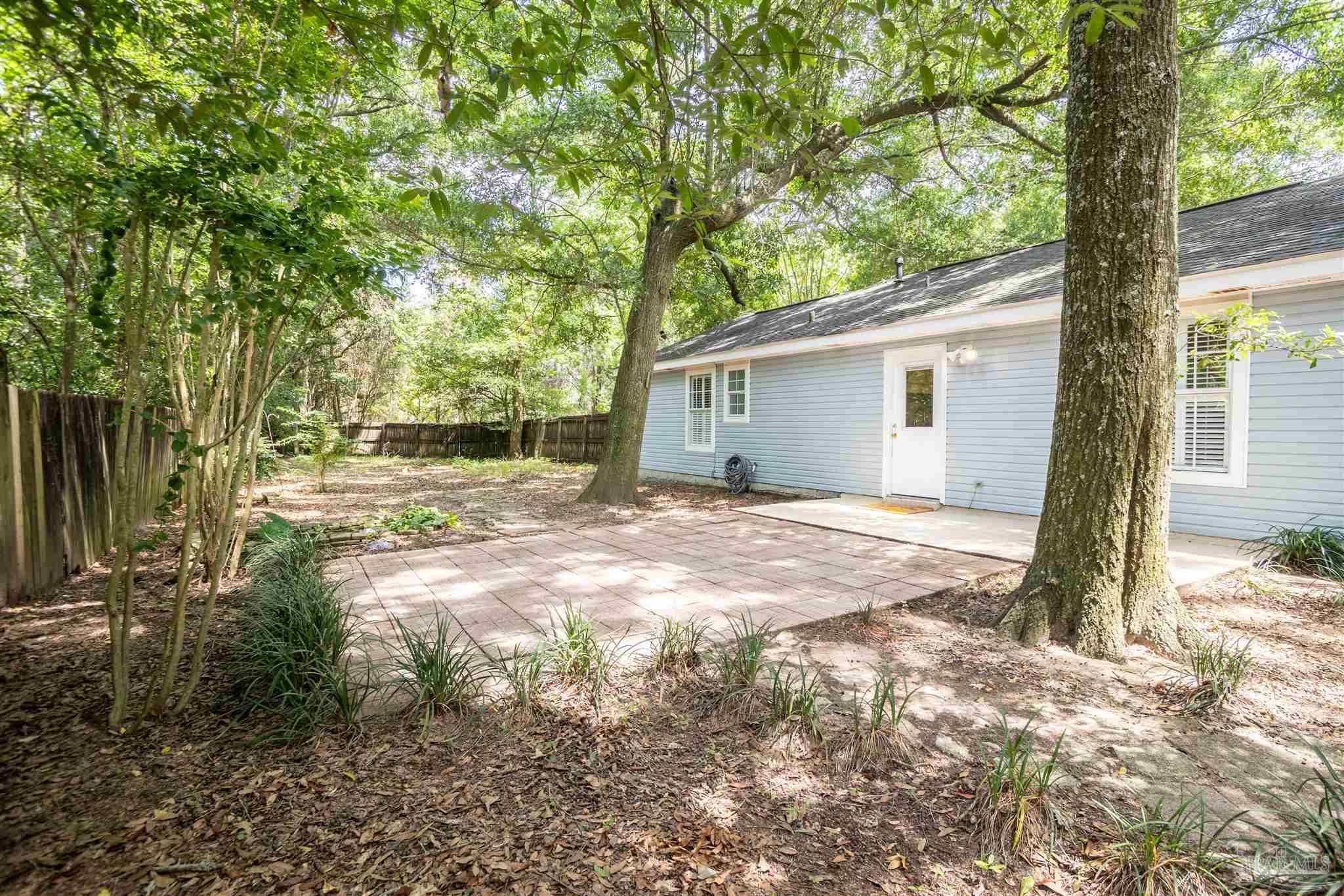 5906 Windtrace Ct