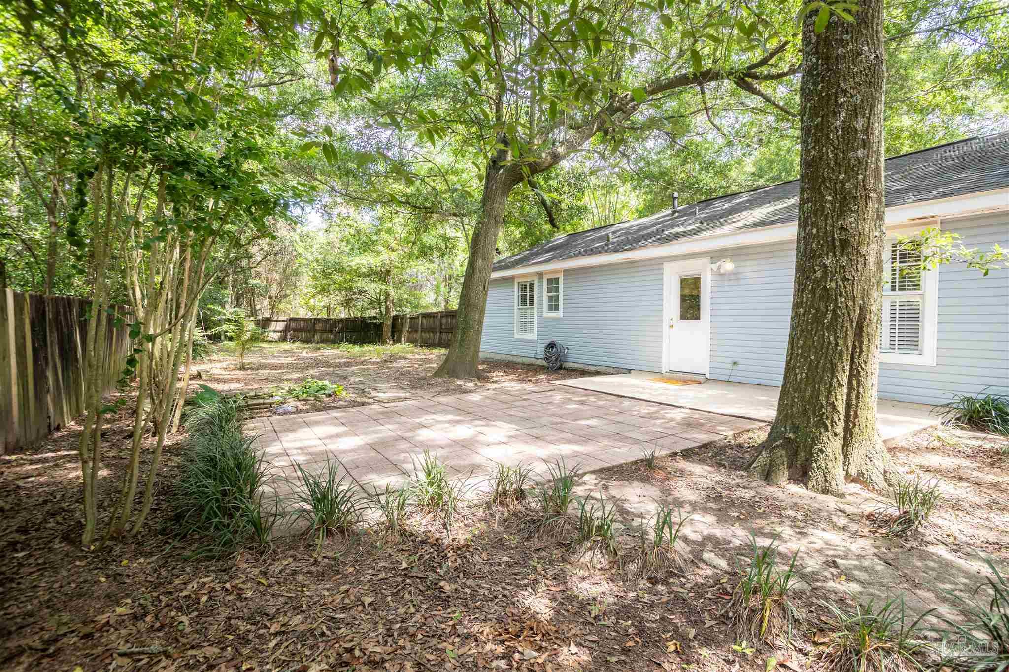 5906 Windtrace Ct