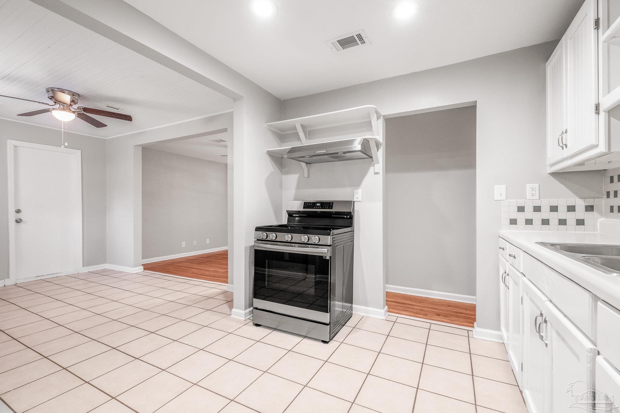 210 Ada Wilson Ave