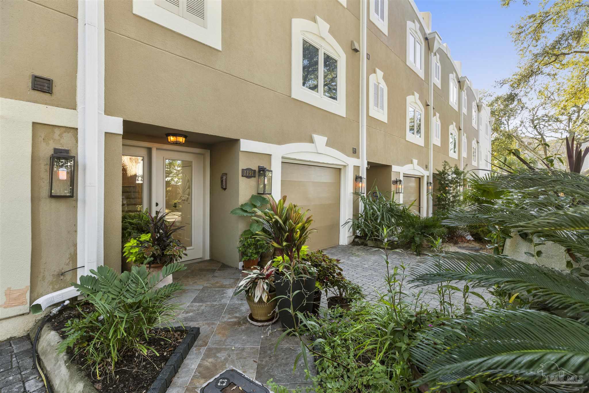 1191 Gulf Breeze Pkwy