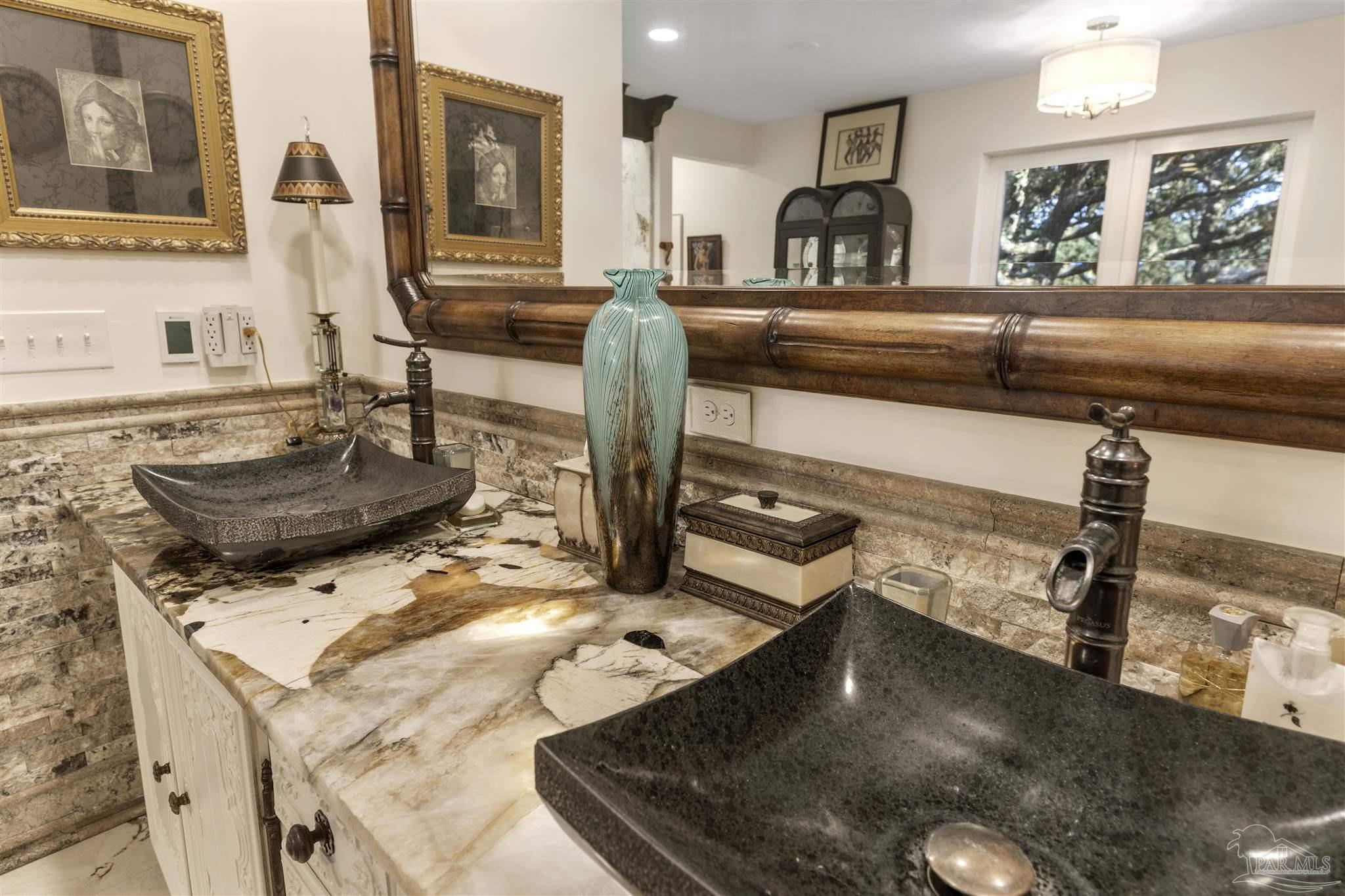 1191 Gulf Breeze Pkwy
