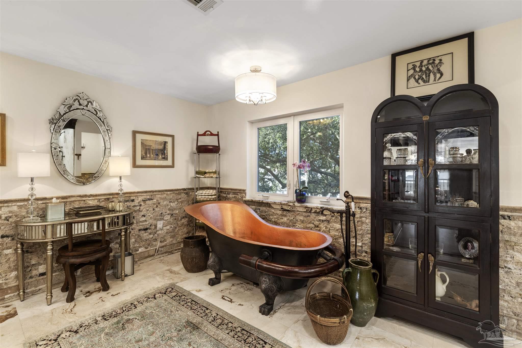 1191 Gulf Breeze Pkwy