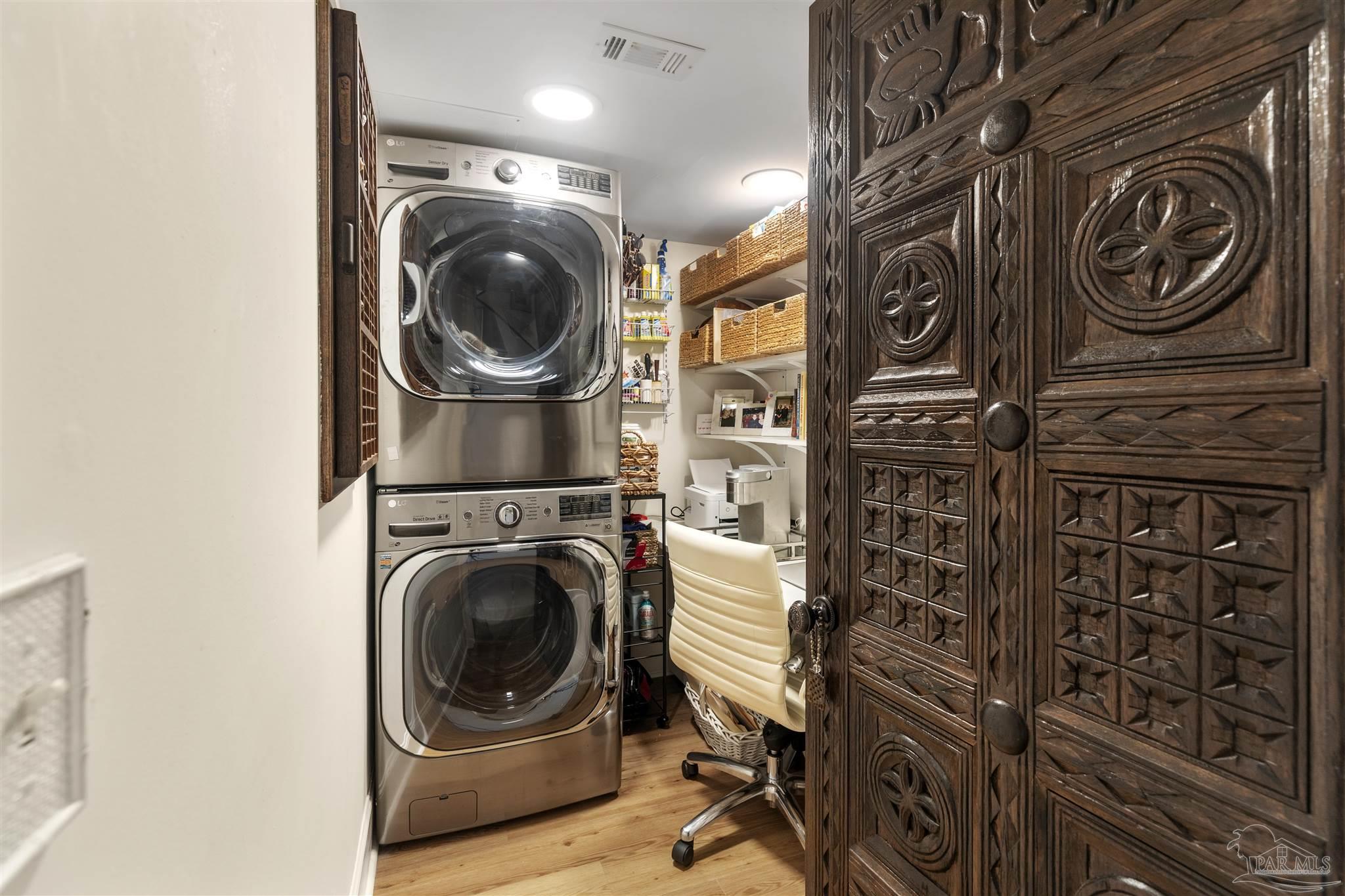 1191 Gulf Breeze Pkwy