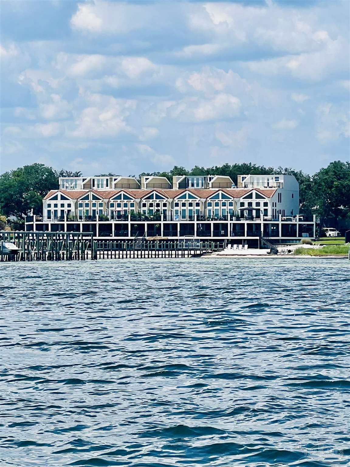 1191 Gulf Breeze Pkwy