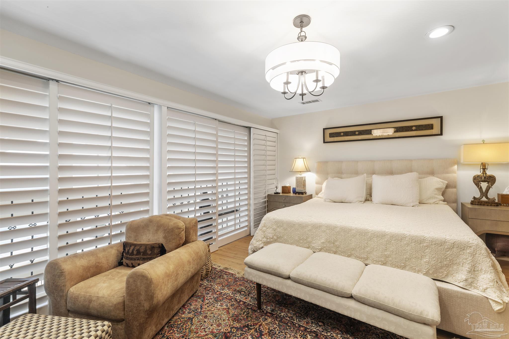1191 Gulf Breeze Pkwy
