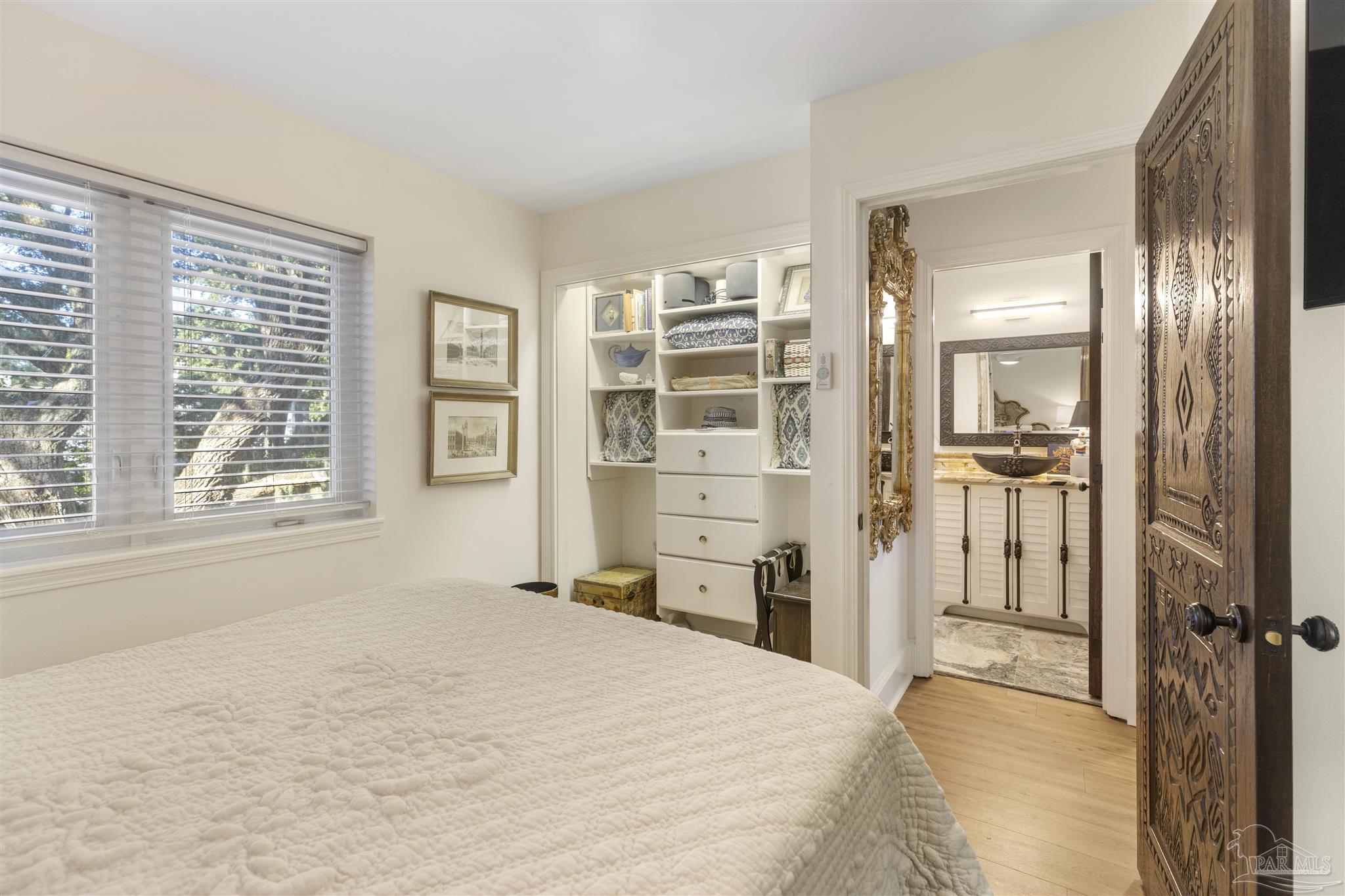 1191 Gulf Breeze Pkwy