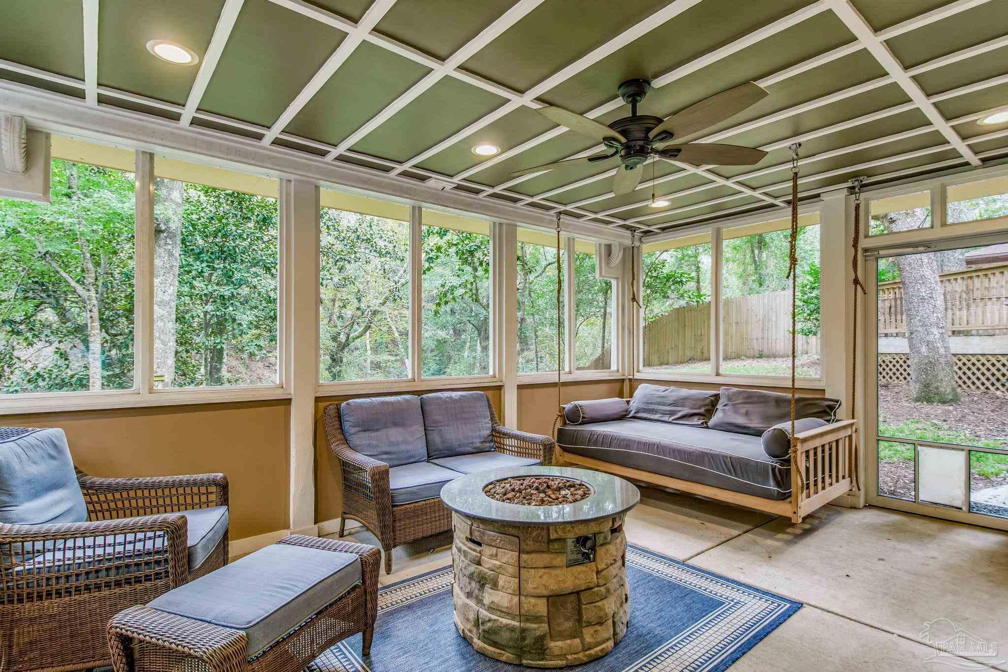 4675 Baywoods Dr