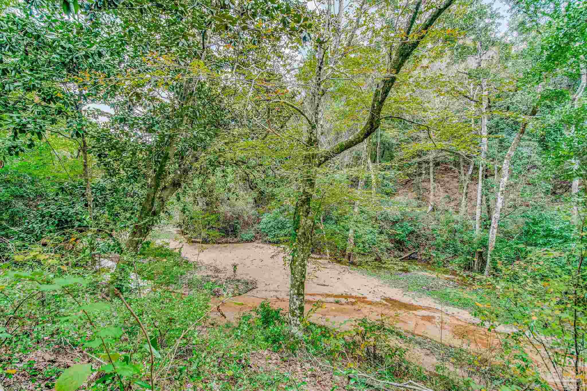 4675 Baywoods Dr