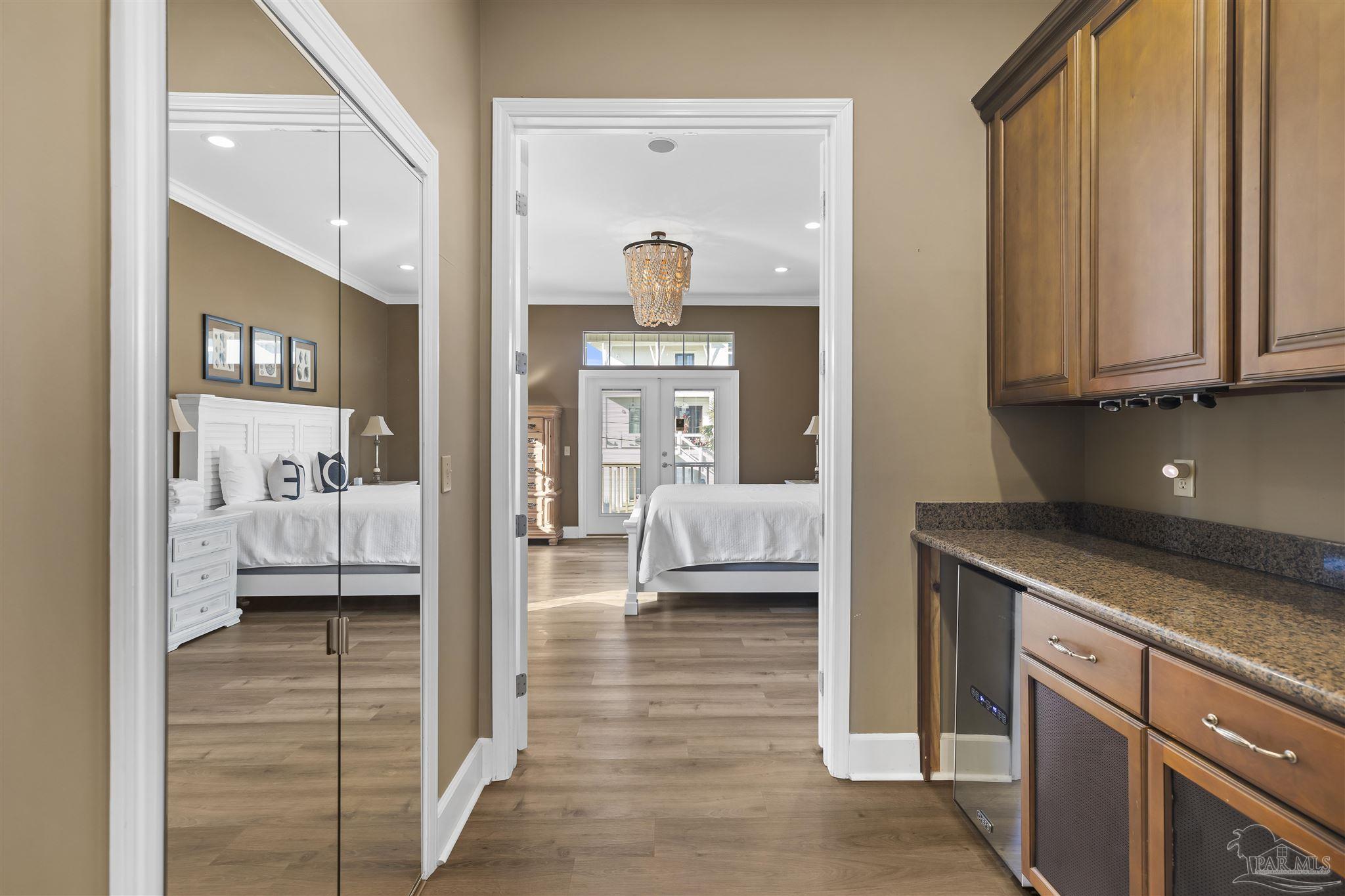 206 Panferio Dr