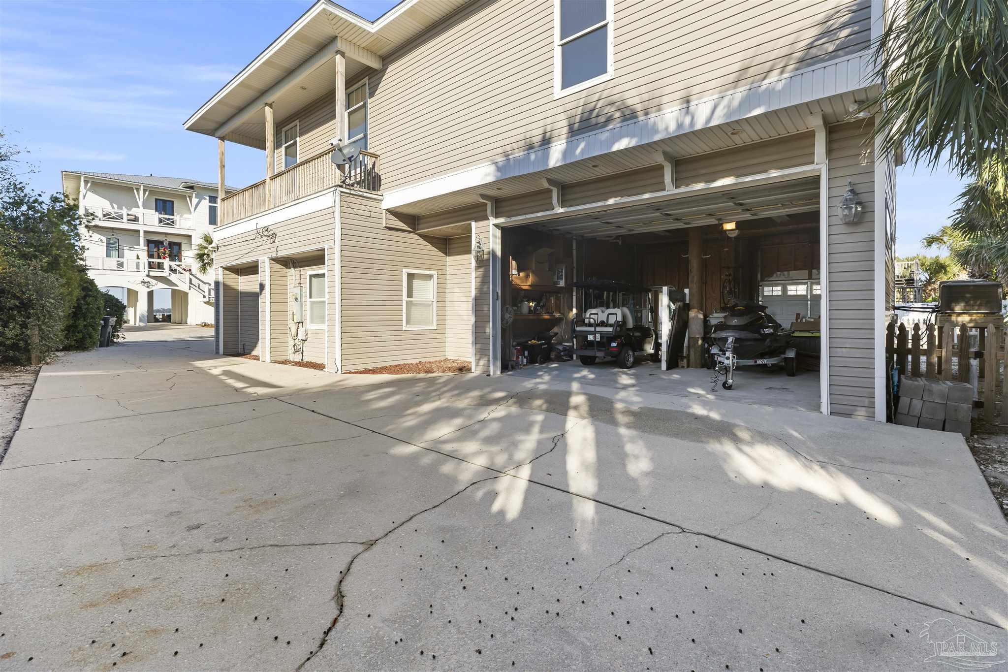 206 Panferio Dr