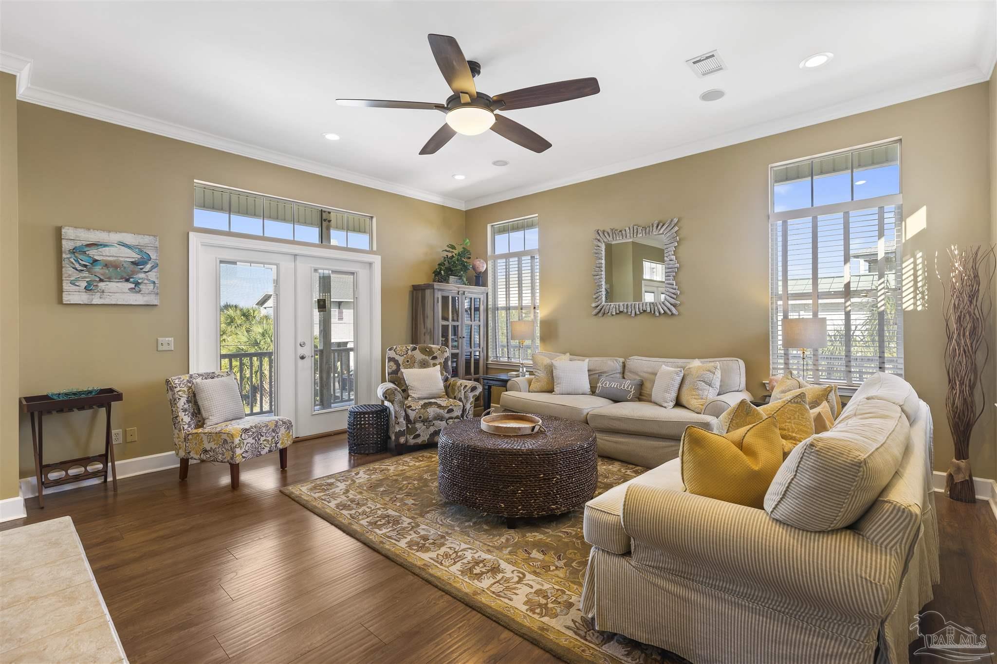 206 Panferio Dr