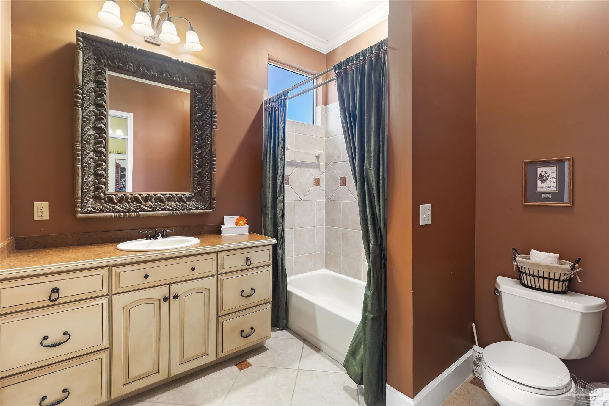 206 Panferio Dr