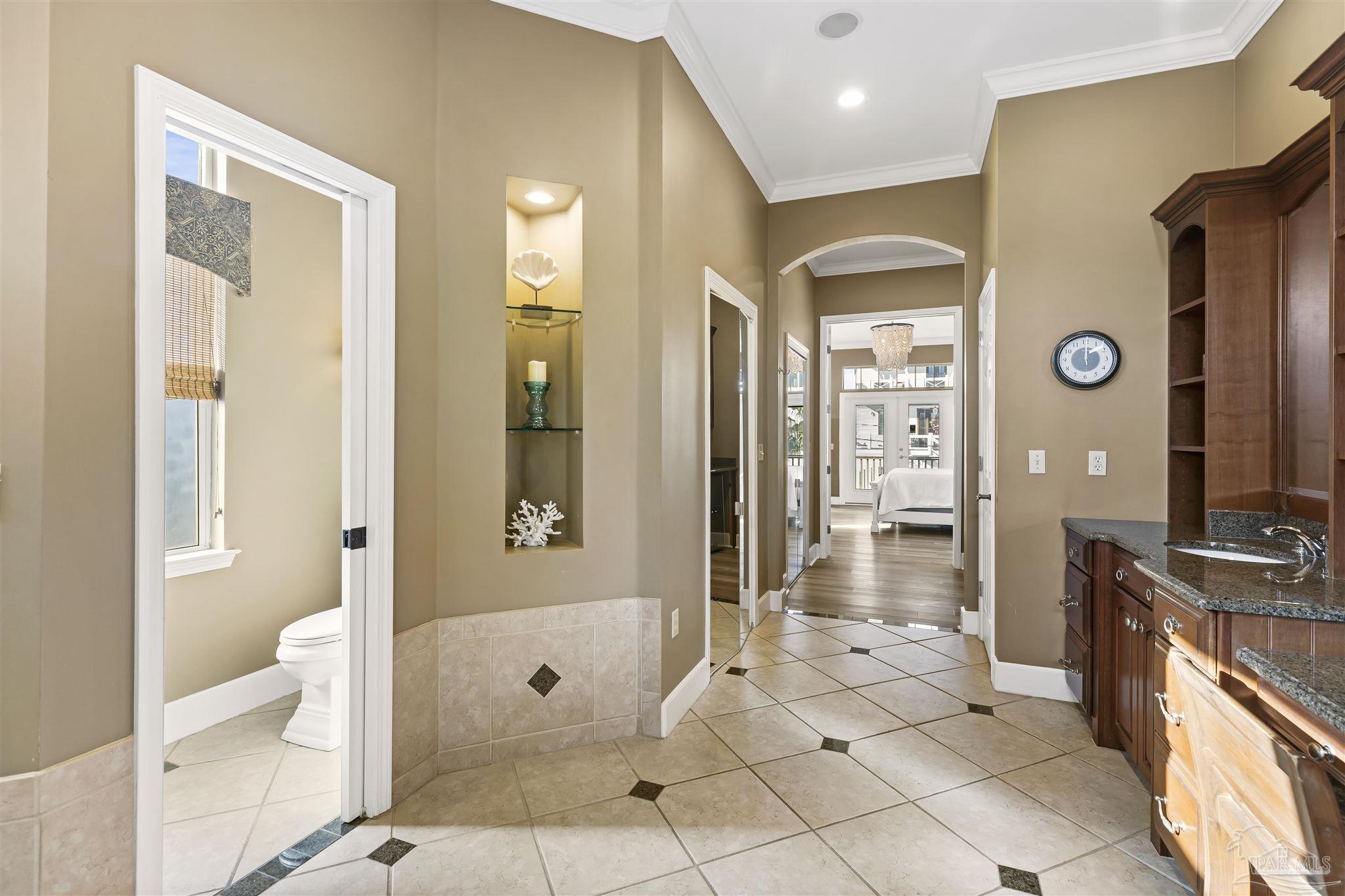 206 Panferio Dr