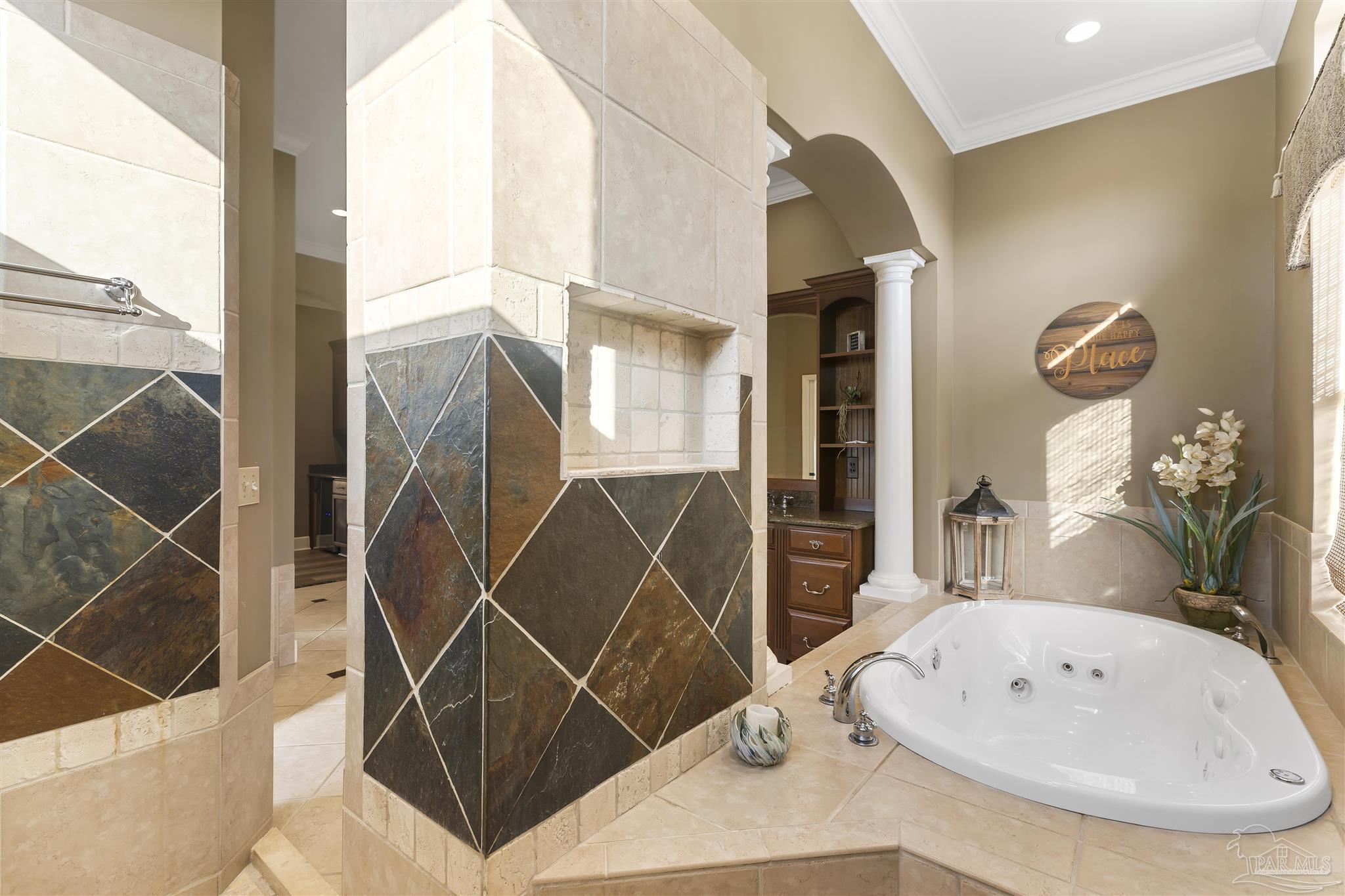 206 Panferio Dr