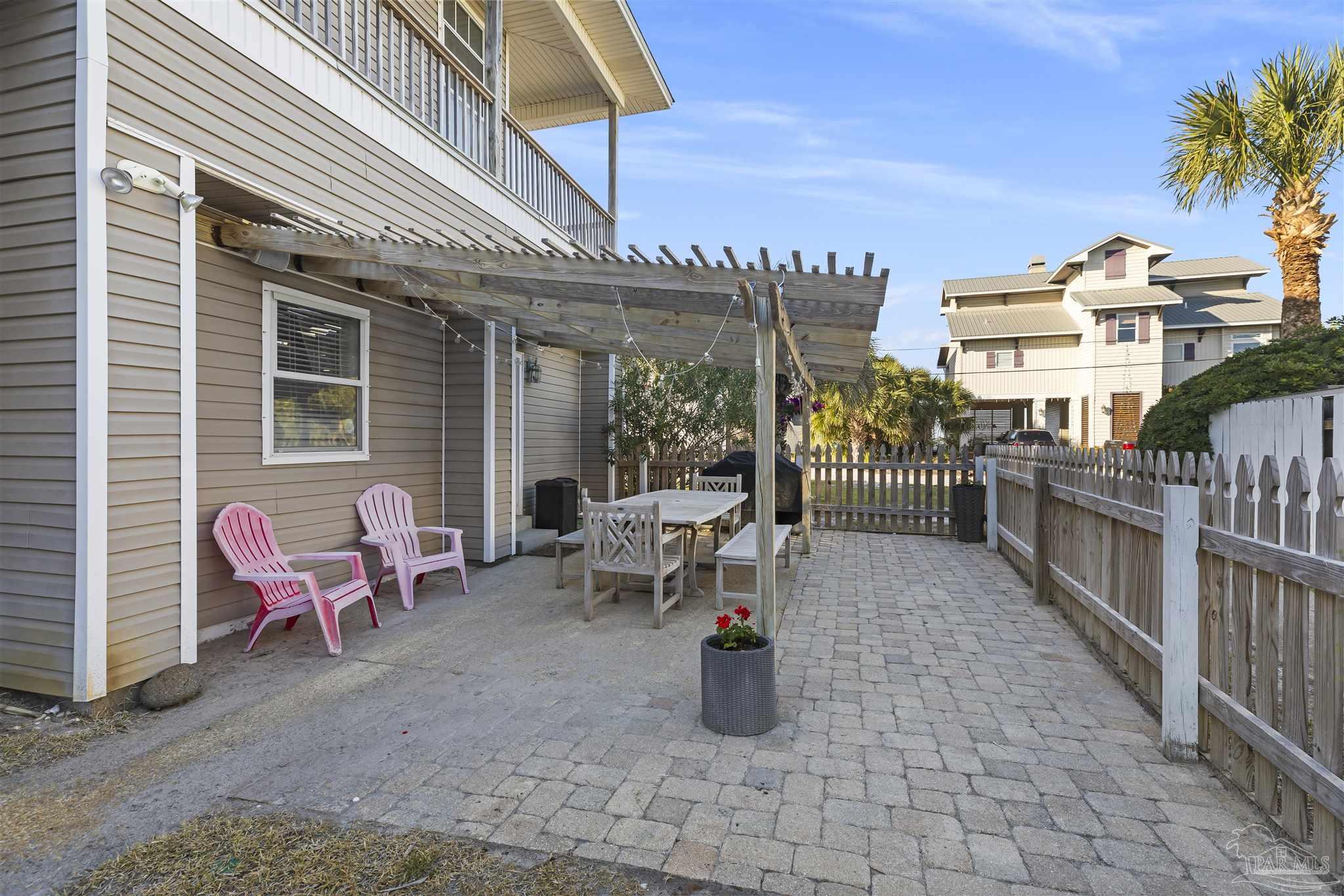 206 Panferio Dr