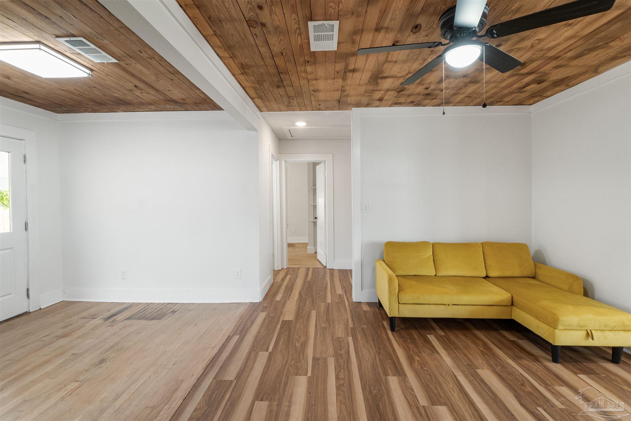 7 N G St