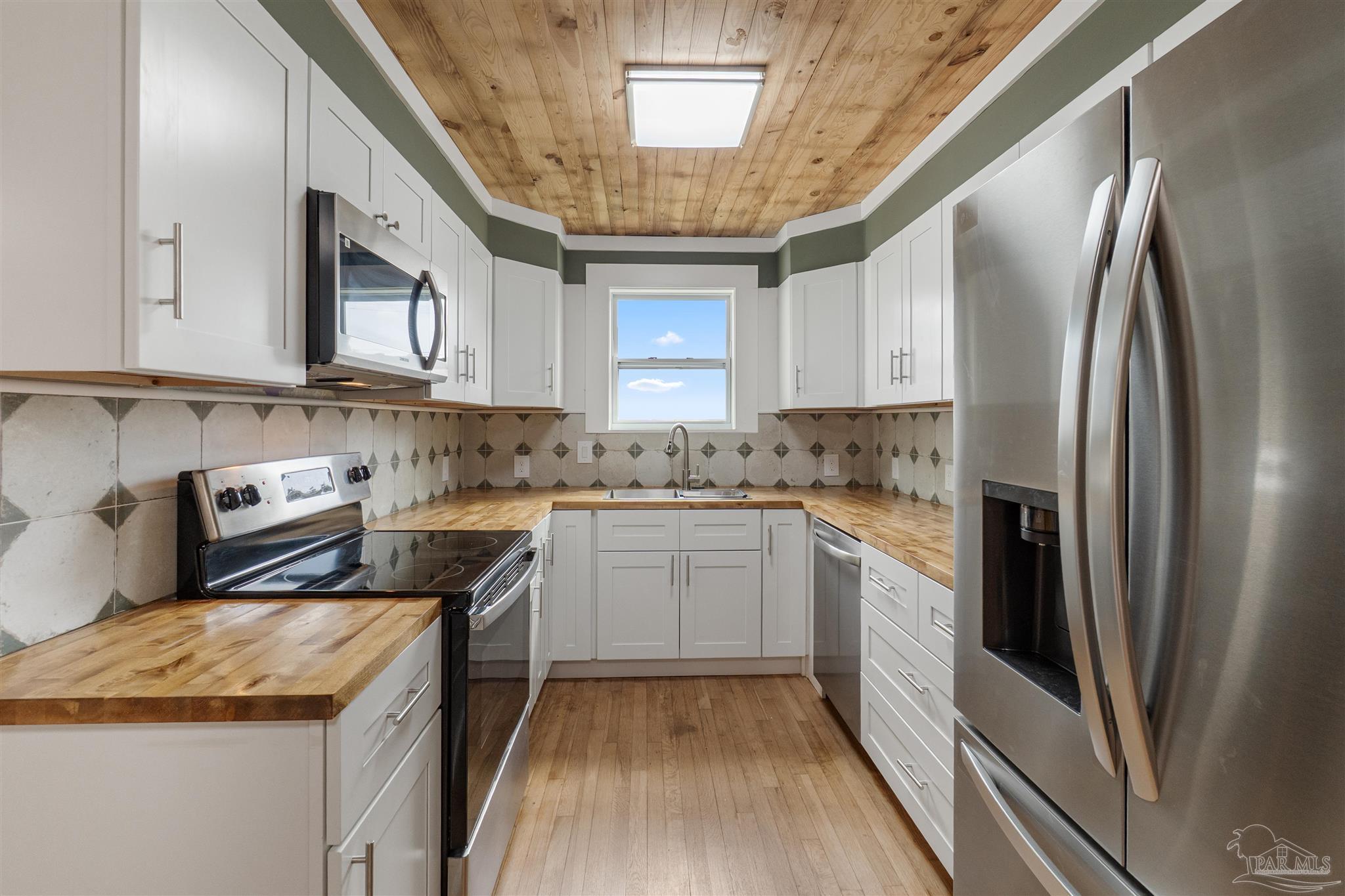 7 N G St