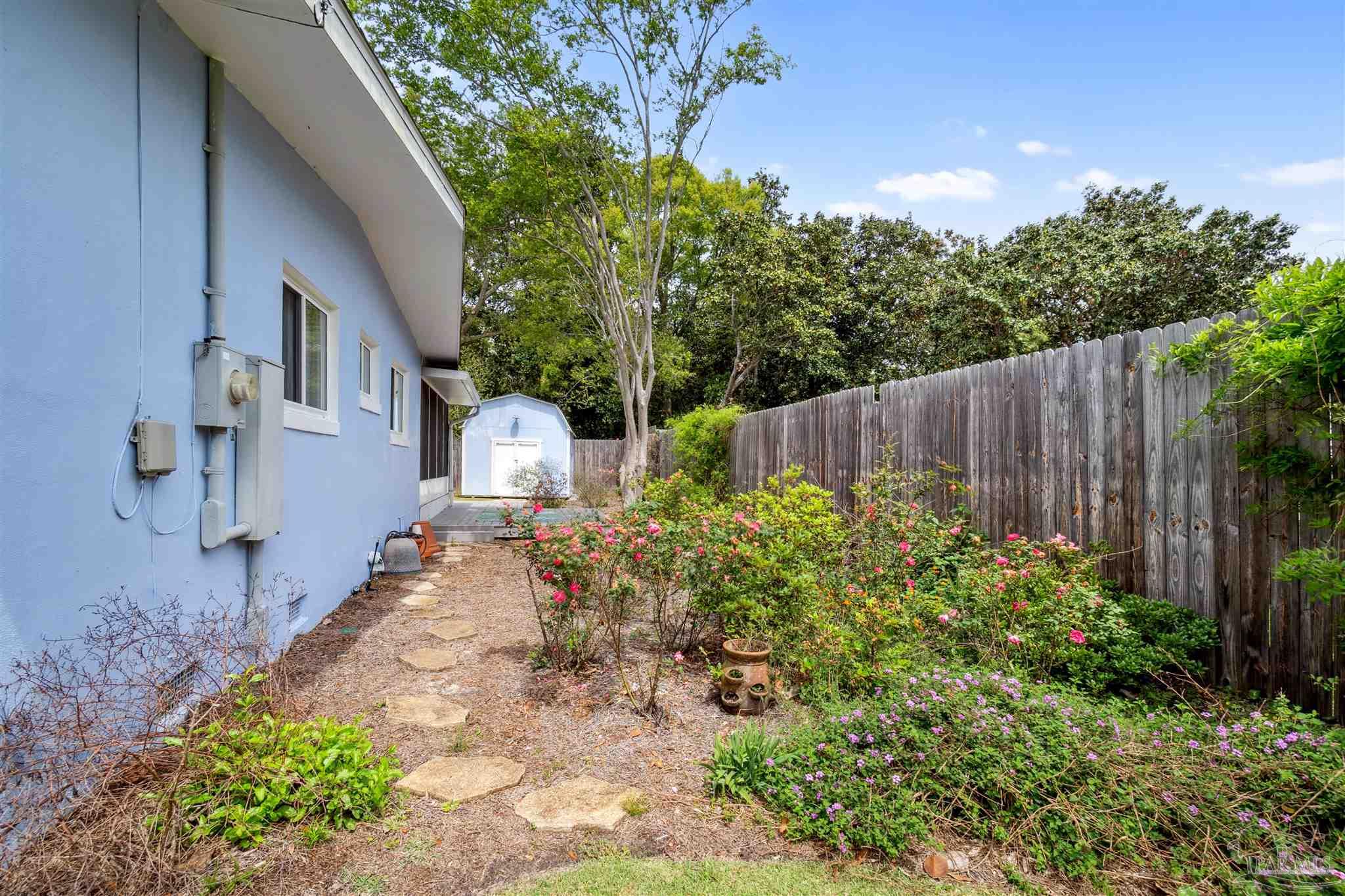 304 Norwich Dr