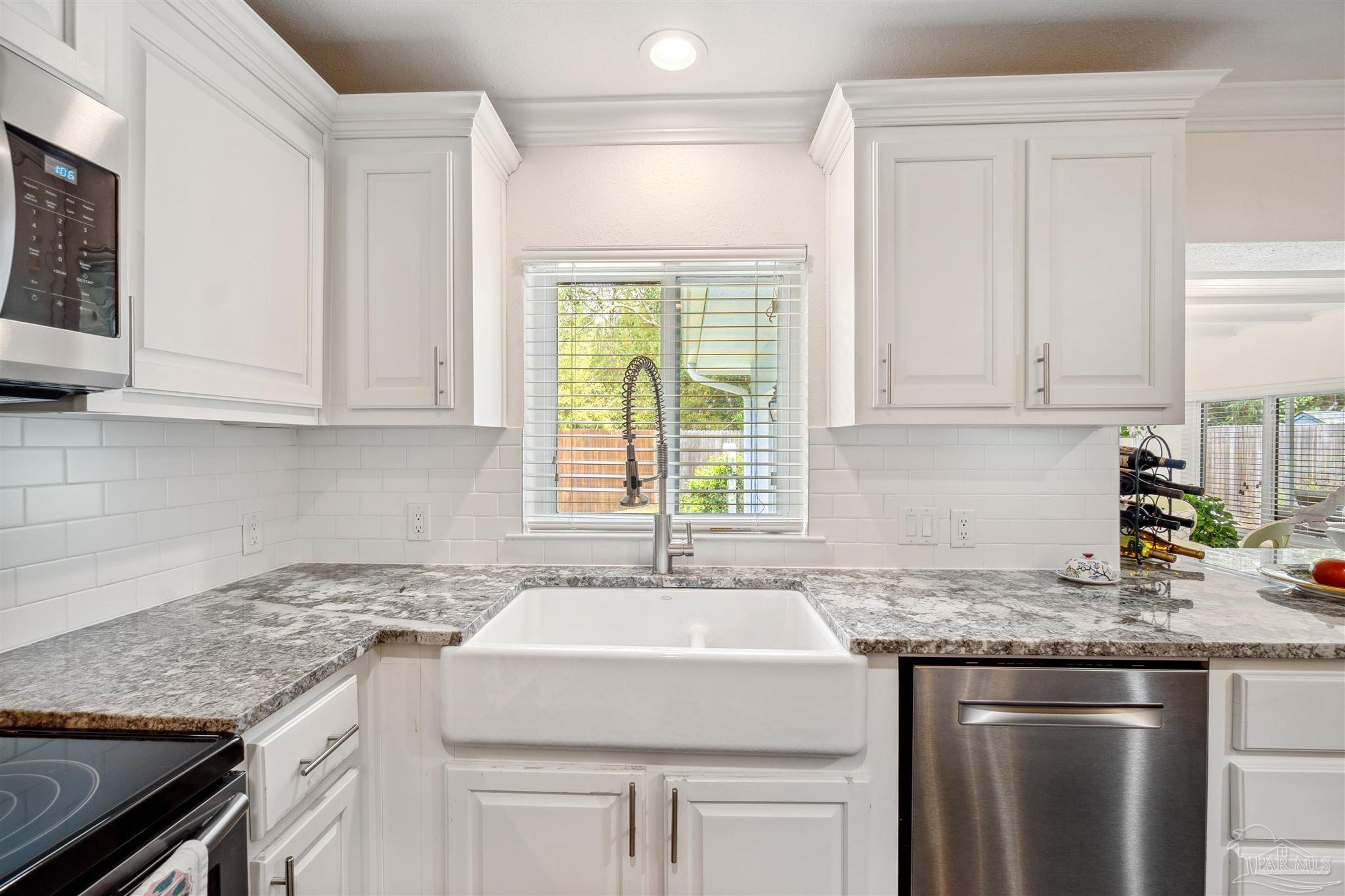 304 Norwich Dr