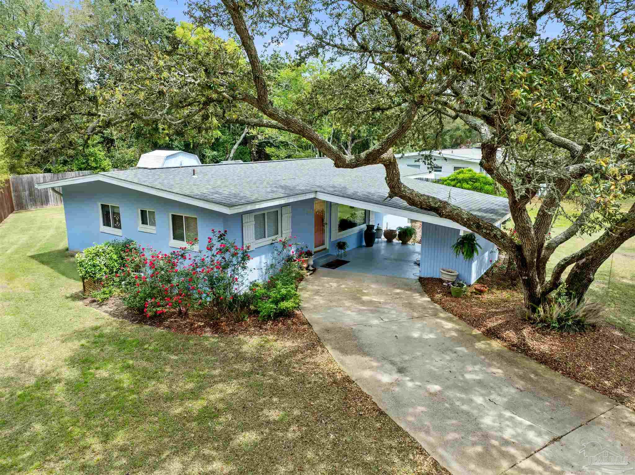 304 Norwich Dr